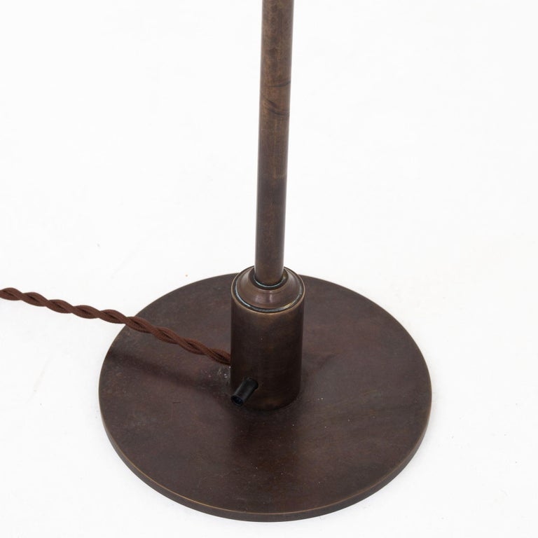 Scandinavian Modern Table lamp by Poul Henningsen For Sale