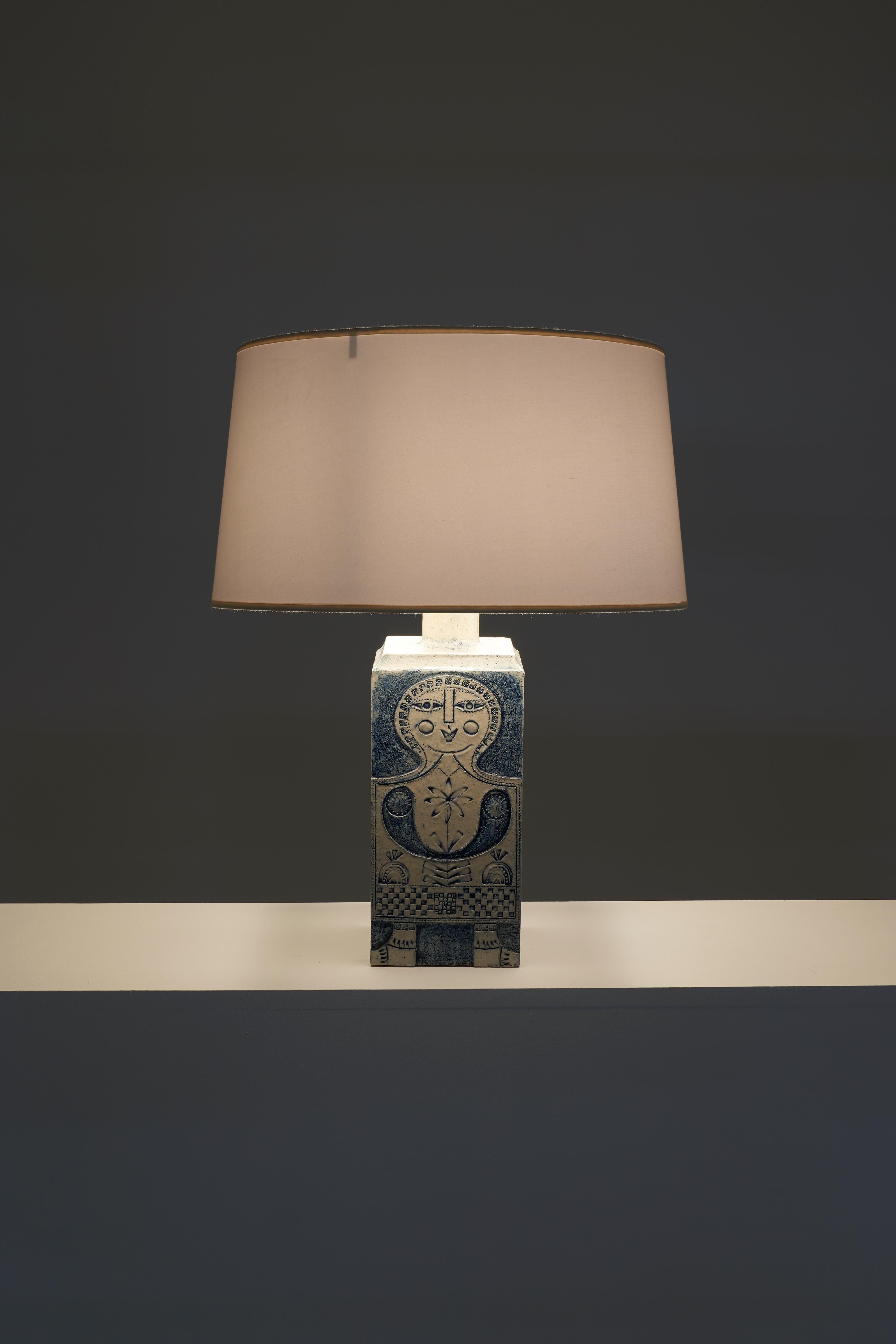 Français Lampe de table Roger Capron pour Vallauris, France, 1970
