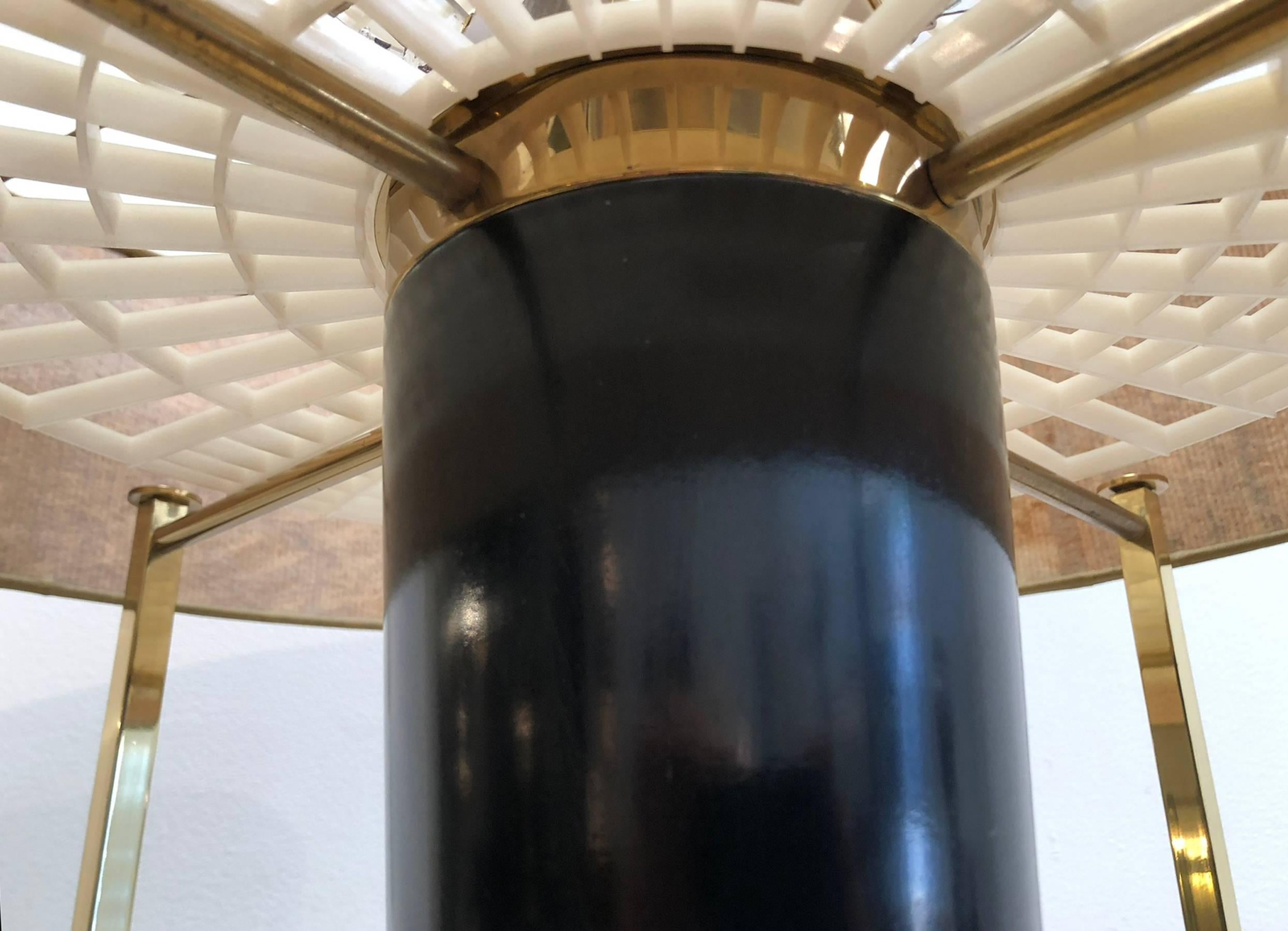 Table Lamp by Stiffel In Excellent Condition In TUJUNGA, CA