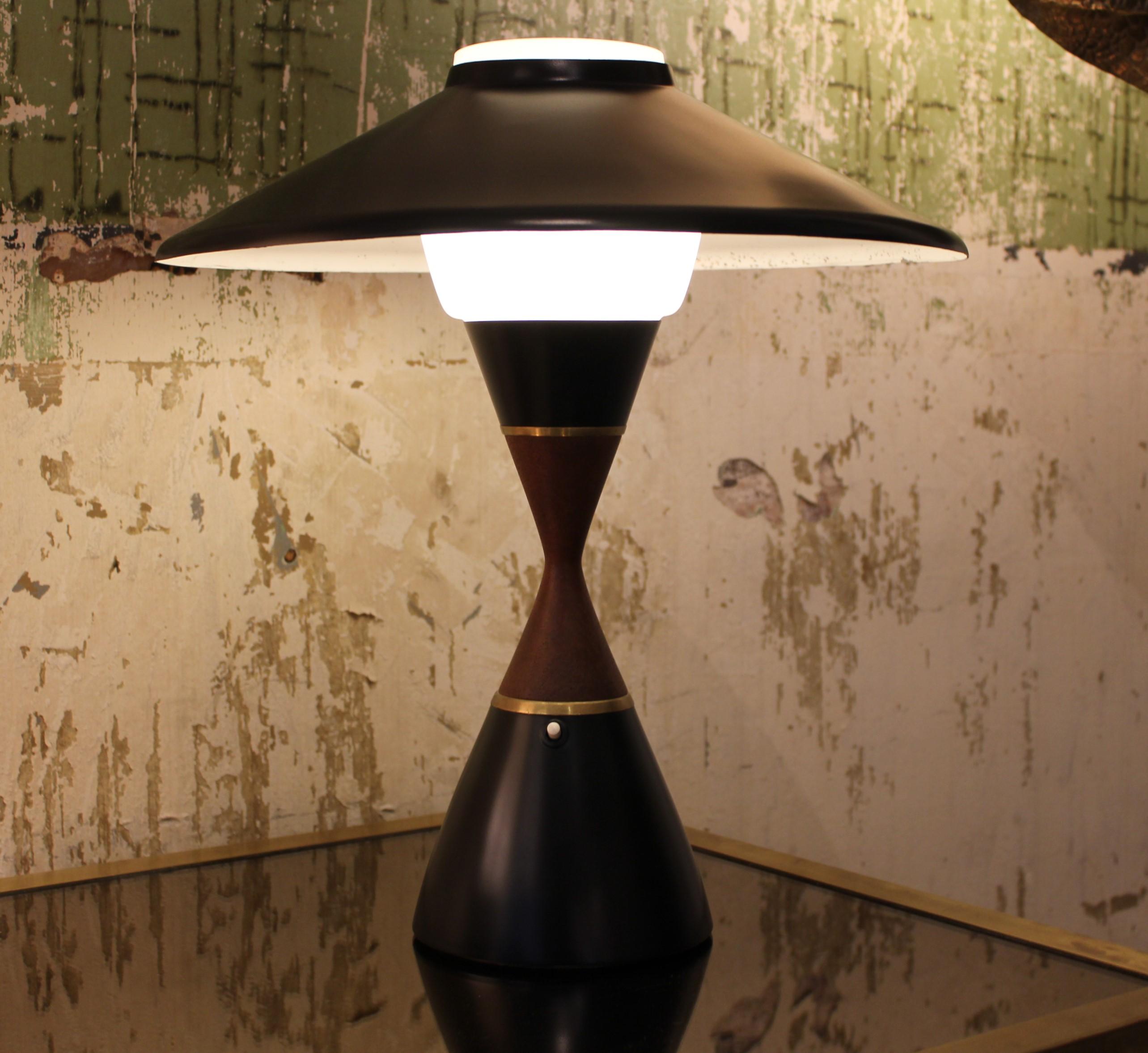Mid-20th Century Table Lamp by Svend Aage Holm Sørensen