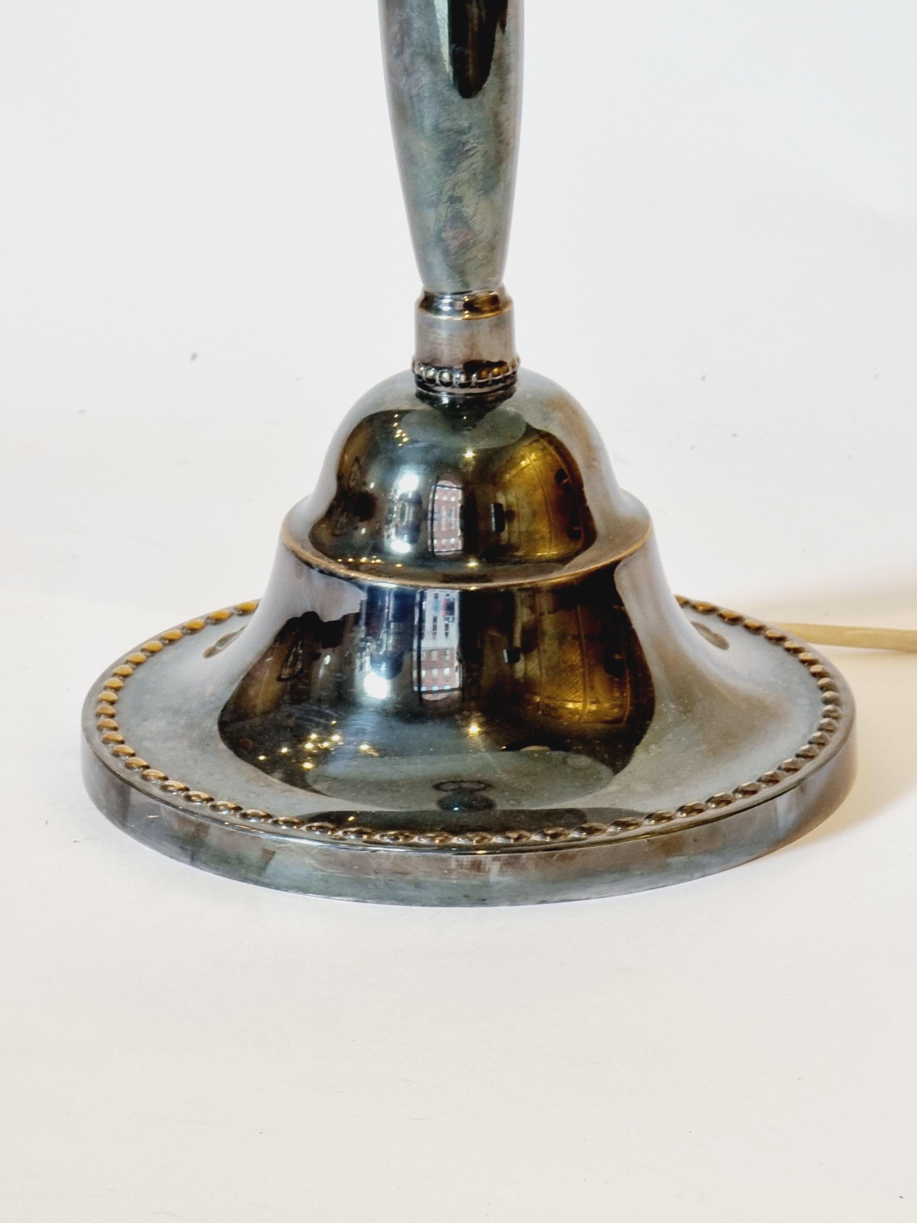 Art Deco Table lamp by swedish court supplier CG Hallberg. 1920s / Swedish Grace