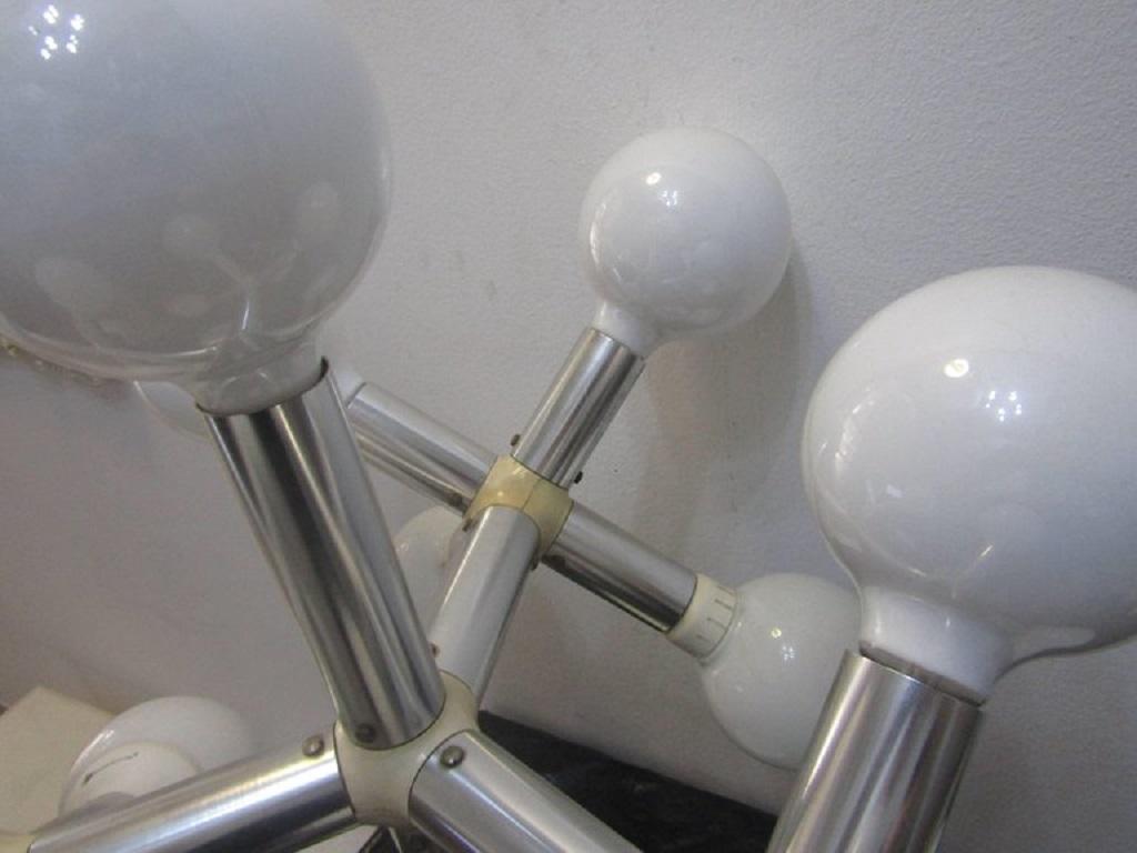 midcentury Table Lamp  Swisslamps International, design Trix e Robert Haussmann. 4
