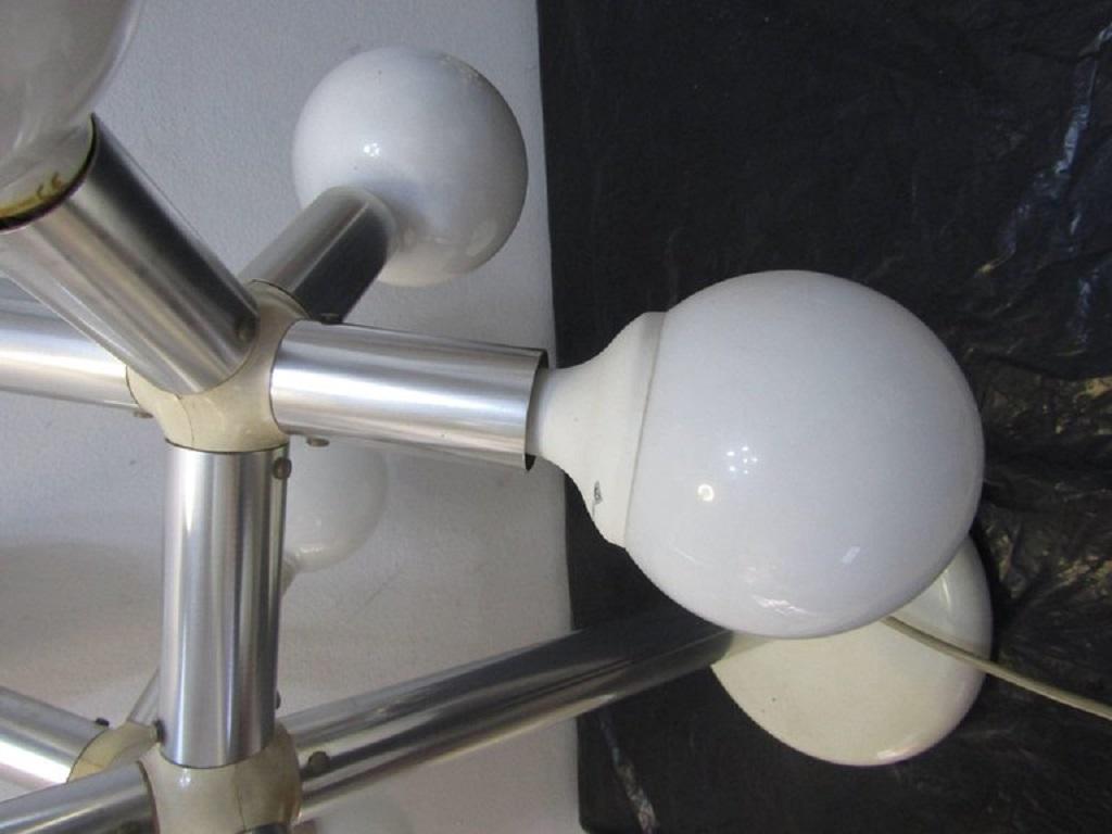 Mid-Century Modern midcentury Table Lamp  Swisslamps International, design Trix e Robert Haussmann.