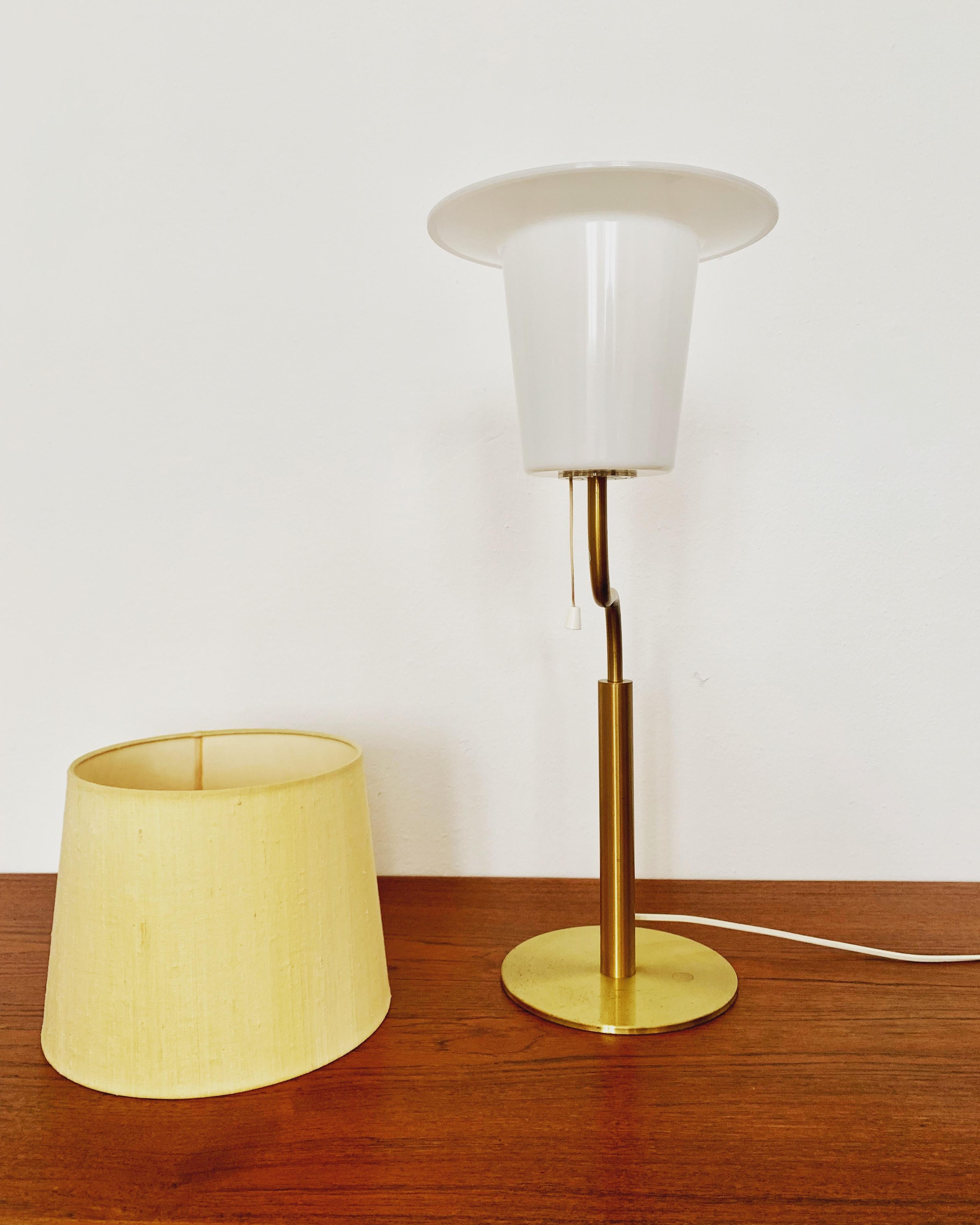Lampe de table par Uno & Östen Kristiansson pour Luxus en vente 4