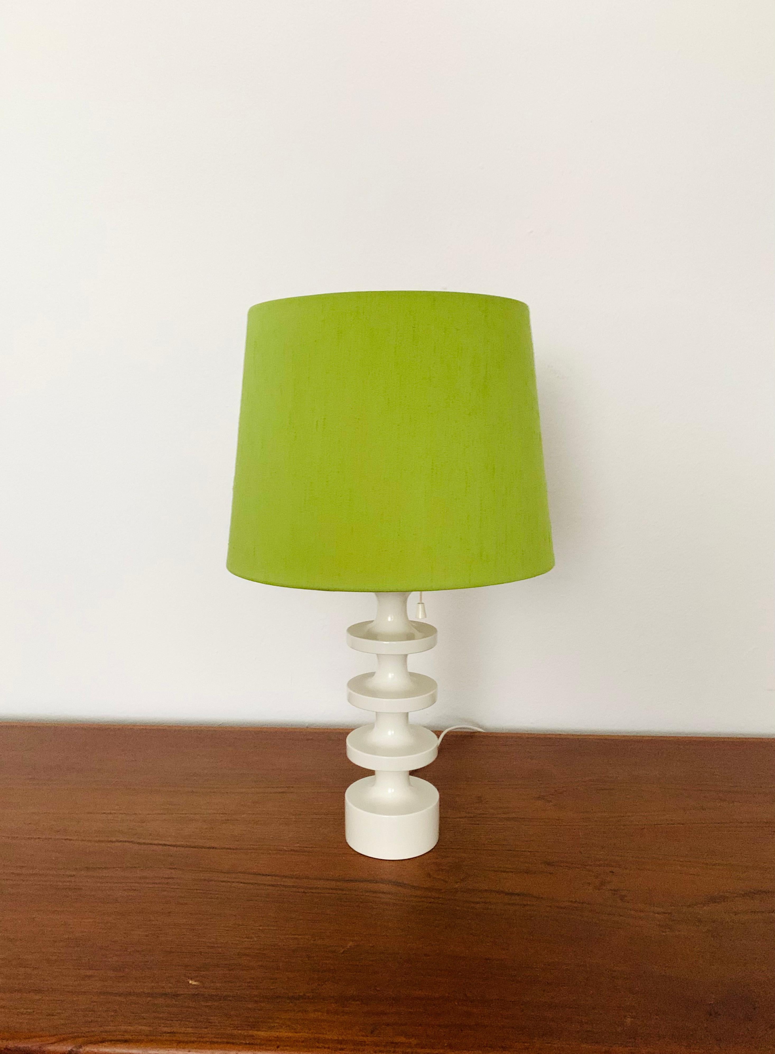 Suédois Lampe de table par Uno & Östen Kristiansson en vente