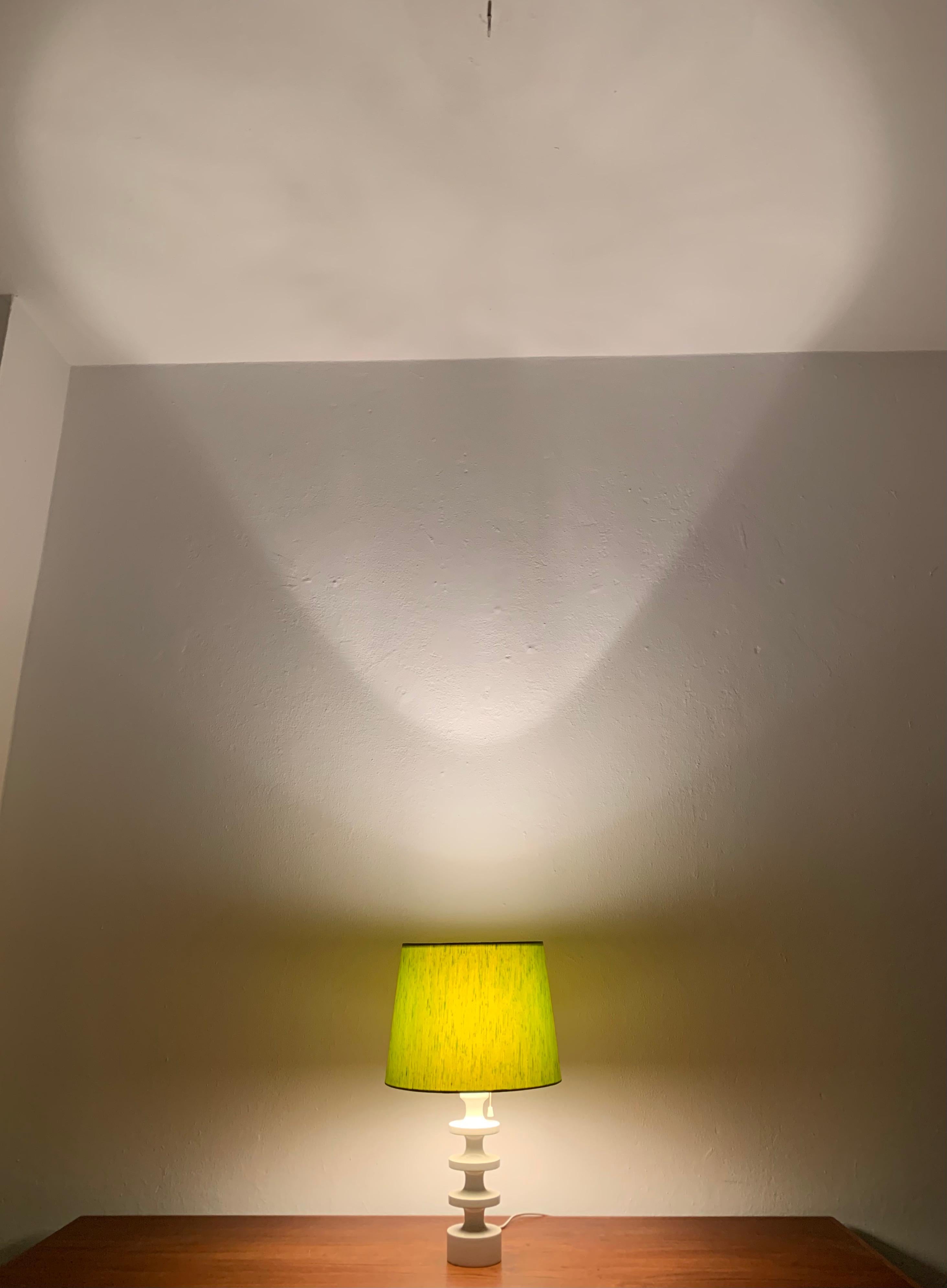 Lampe de table par Uno & Östen Kristiansson en vente 1