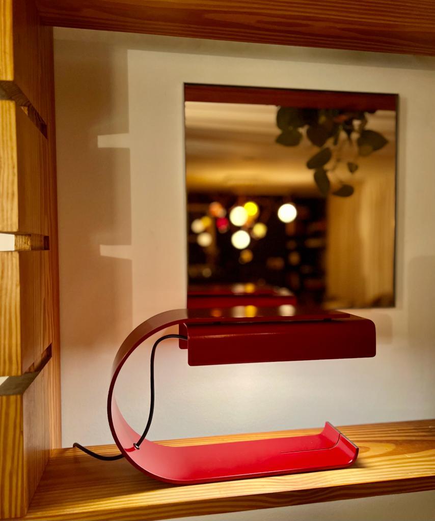Metal Table lamp CG01 Classic RED designed in 1968 For Sale