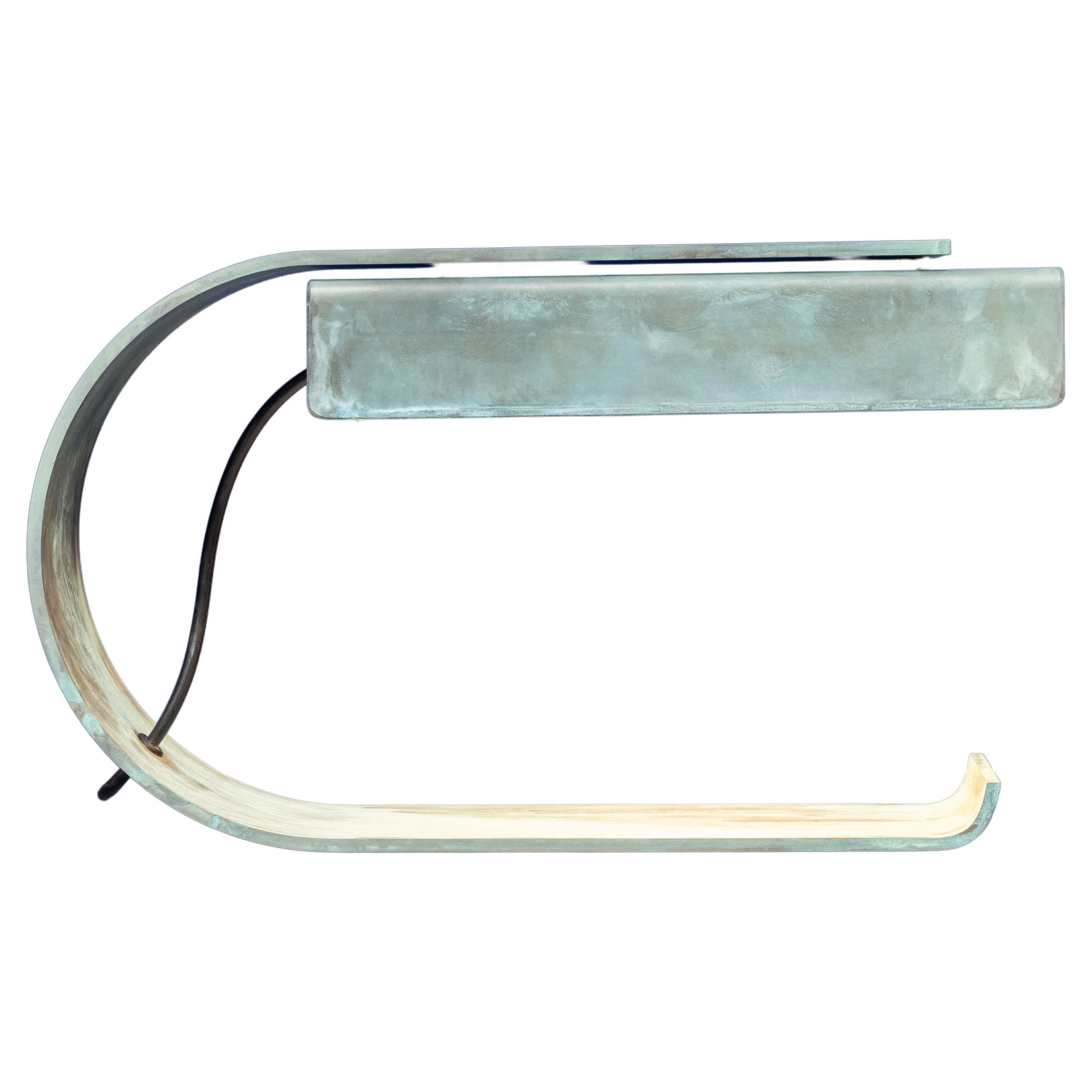 Lampada da tavolo CG01 Ltd CN Rame ossidato progettata nel 1968