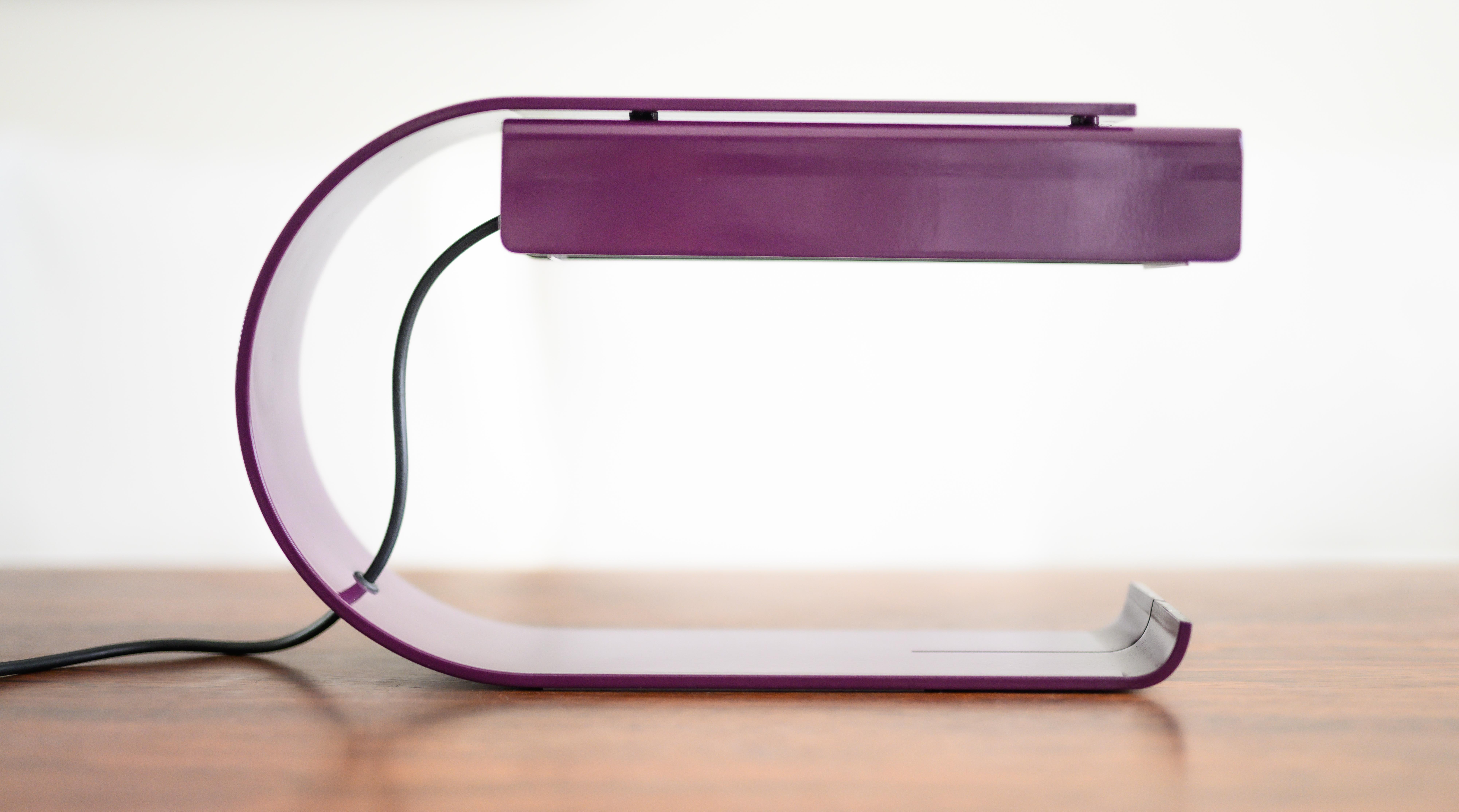 The Axis71 CG01 table lamp, a stunning 1968 design by the famous Belgian designer Christophe Gevers, is an iconic and timeless piece of lighting that continues to captivate and inspire. It was specially designed for Christophe Gevers' first catering