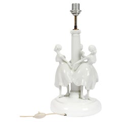 Lámpara de sobremesa: Escultura de porcelana "Damas bailarinas" de Fraureuth Kunstabteilung