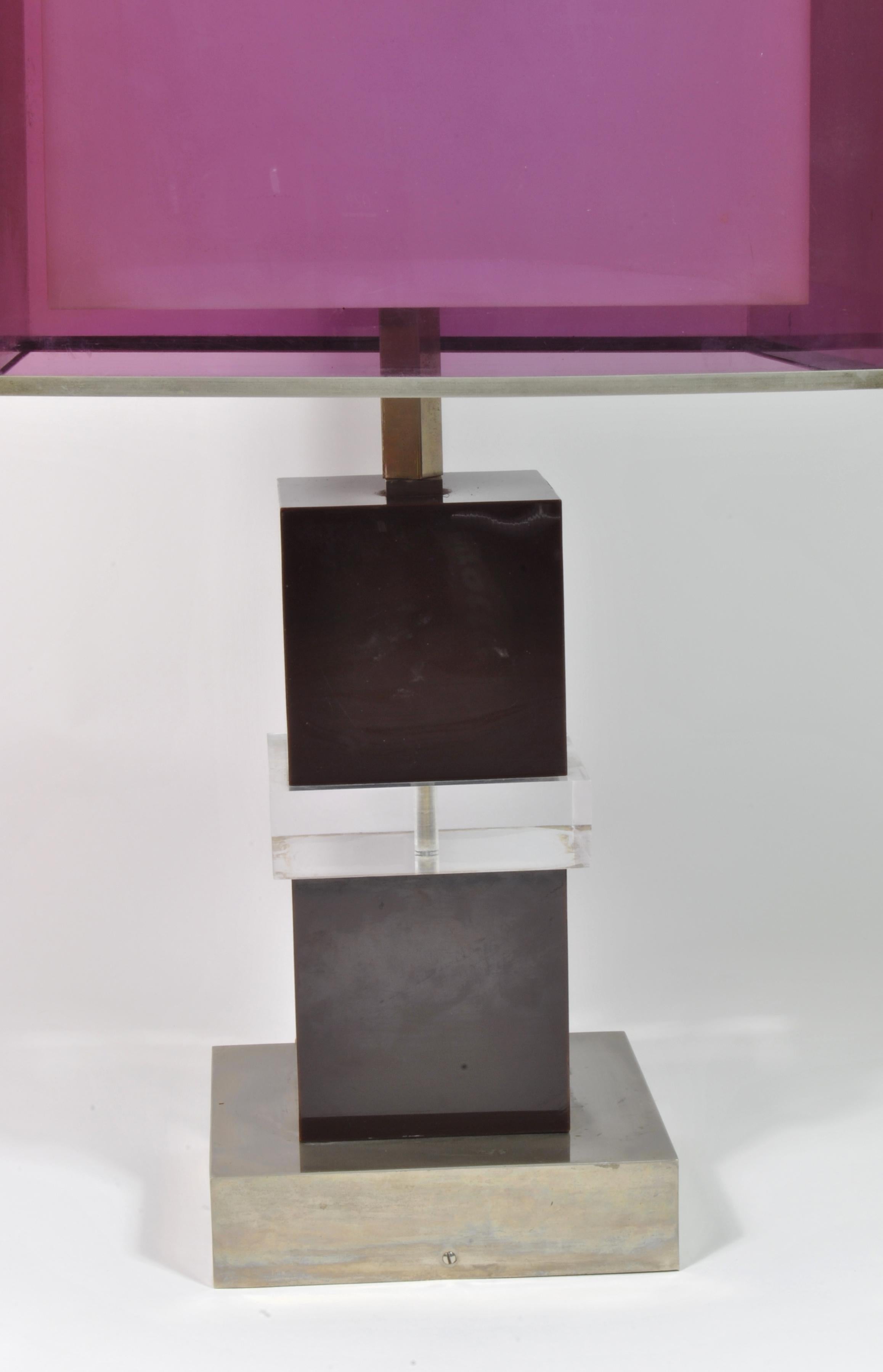 Table Lamp Design by Romeo Rega Purple Lucite and Chromed Brass Base, Italy 1970 In Good Condition For Sale In Napoli, IT