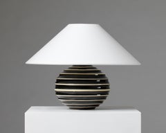 Lámpara de sobremesa diseñada por Ewald Dahlskog para Bobergs Fajansfabrik Suecia, años 30.