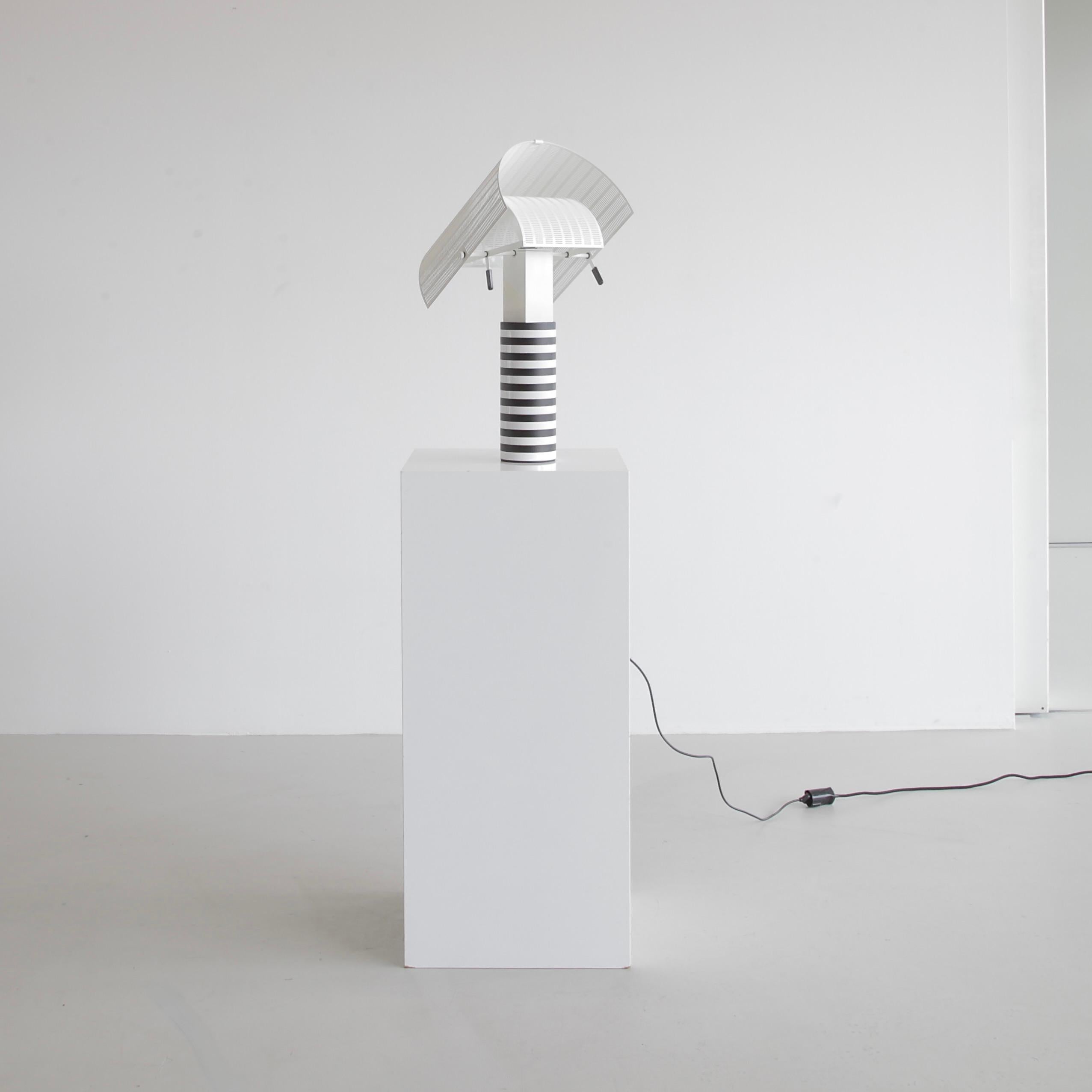 Italiano Lampada da tavolo disegnata da Mario BOTTA per Artemide, 1986 in vendita