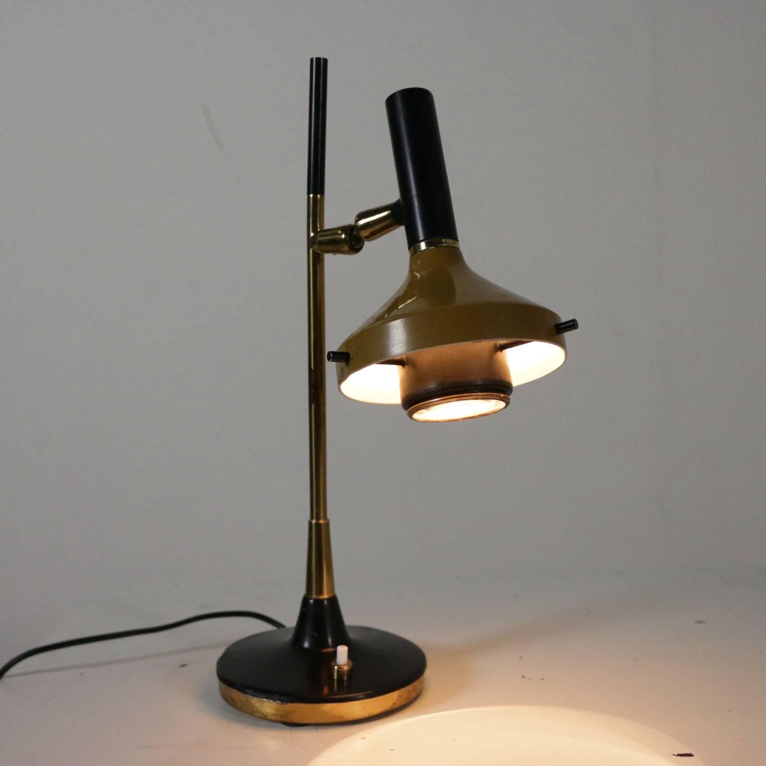 Mid-Century Modern Table Lamp Designed by Oscar Torlasco Metal Brass Vintage, Italy, 1950s