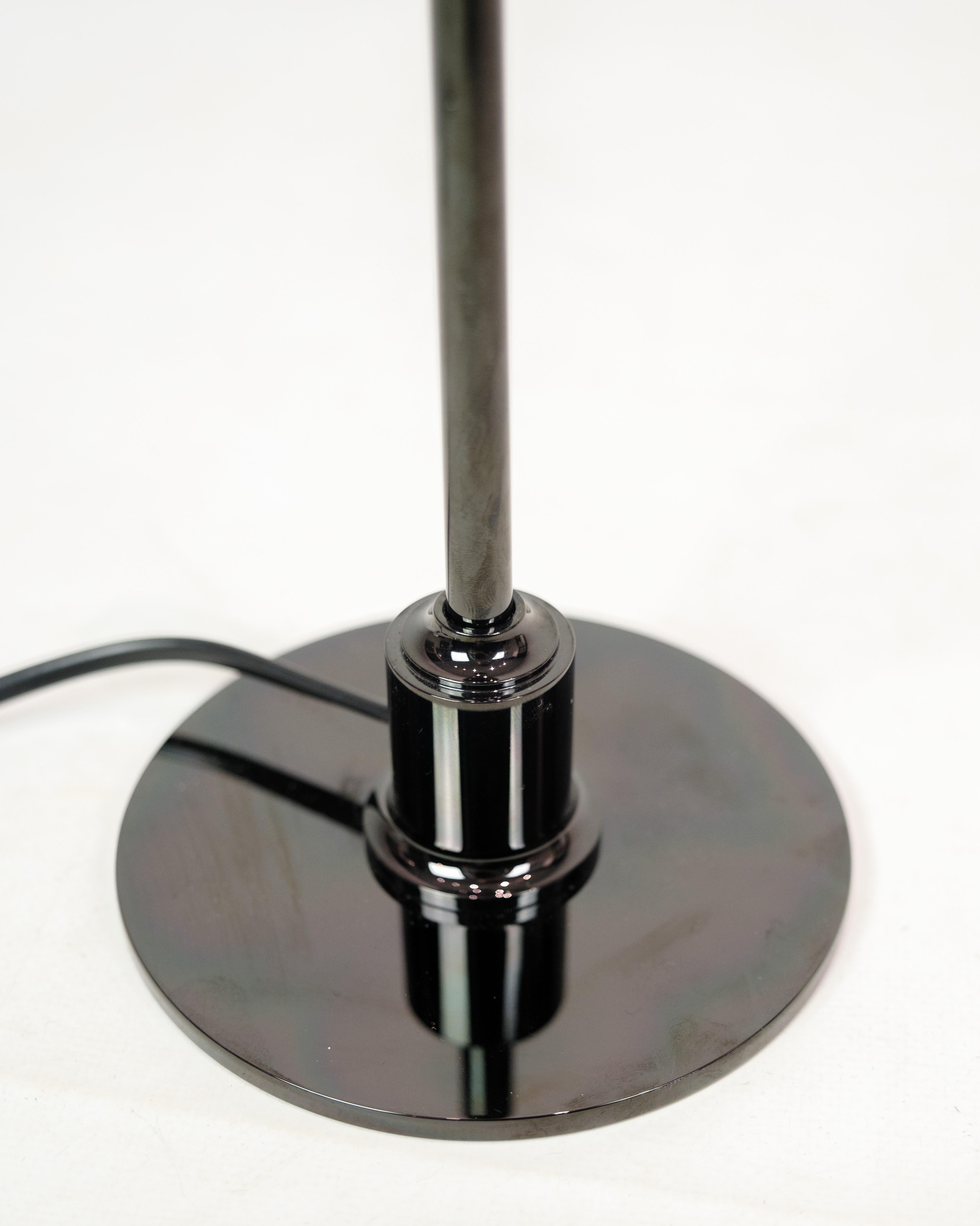 Tischlampe, entworfen von Poul Henningsen, Modell 3/2, hergestellt von Louis Poulsen im Angebot 4