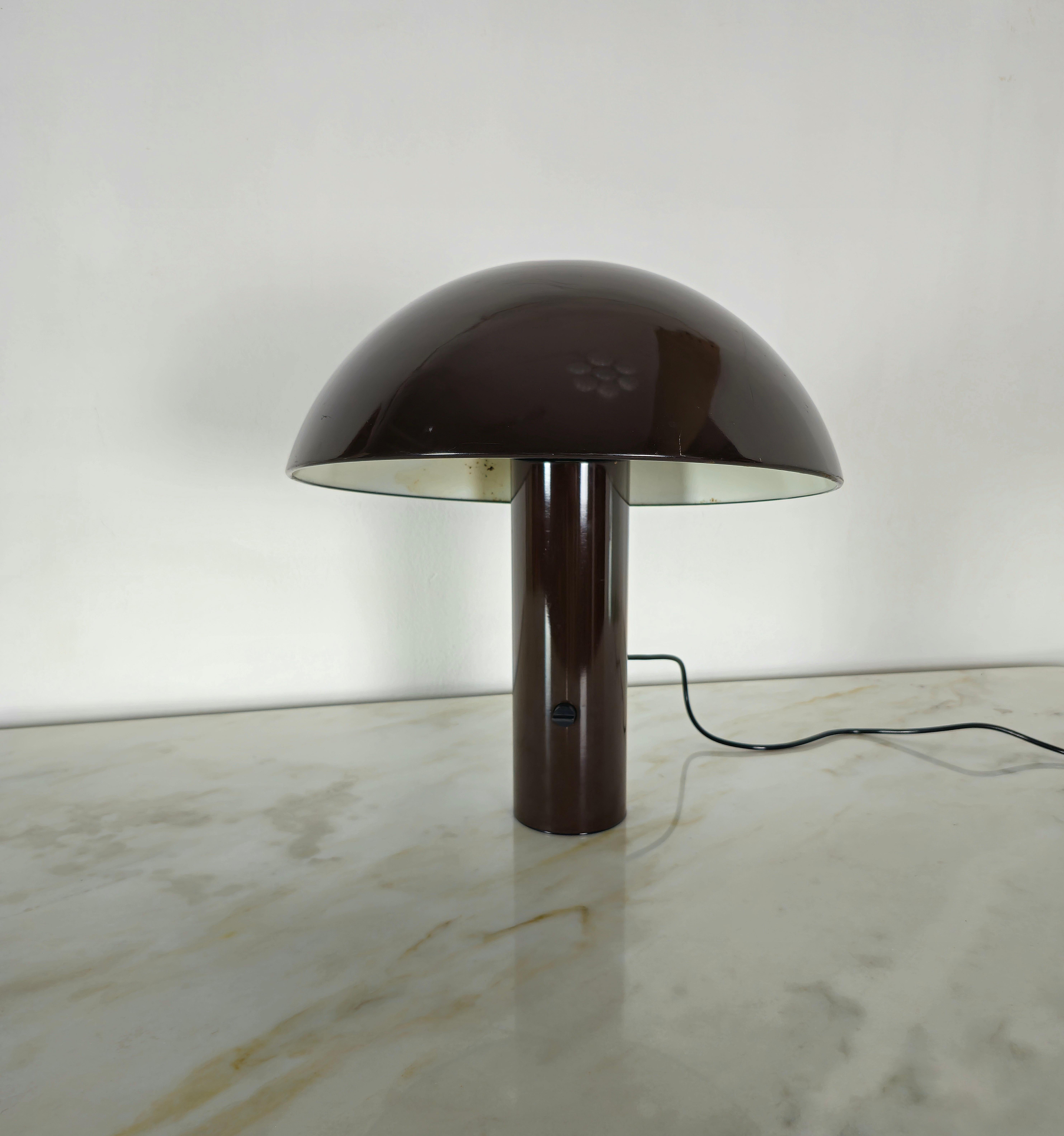 Table Lamp Enamelled Steel Franco Mirenzi for Valenti Luce Midcentury Italy 1970 For Sale 2