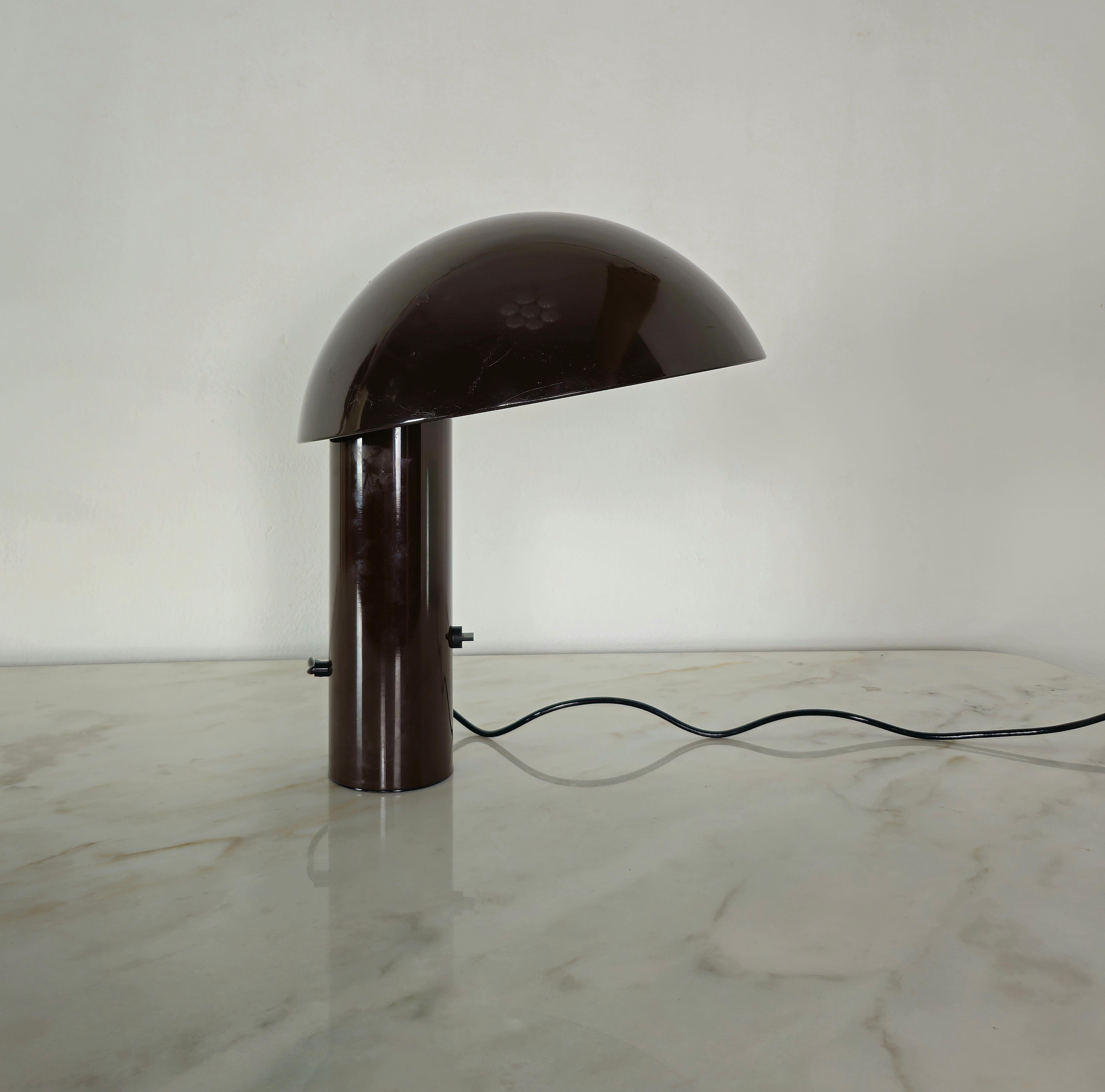 Mid-Century Modern Table Lamp Enamelled Steel Franco Mirenzi for Valenti Luce Midcentury Italy 1970 For Sale