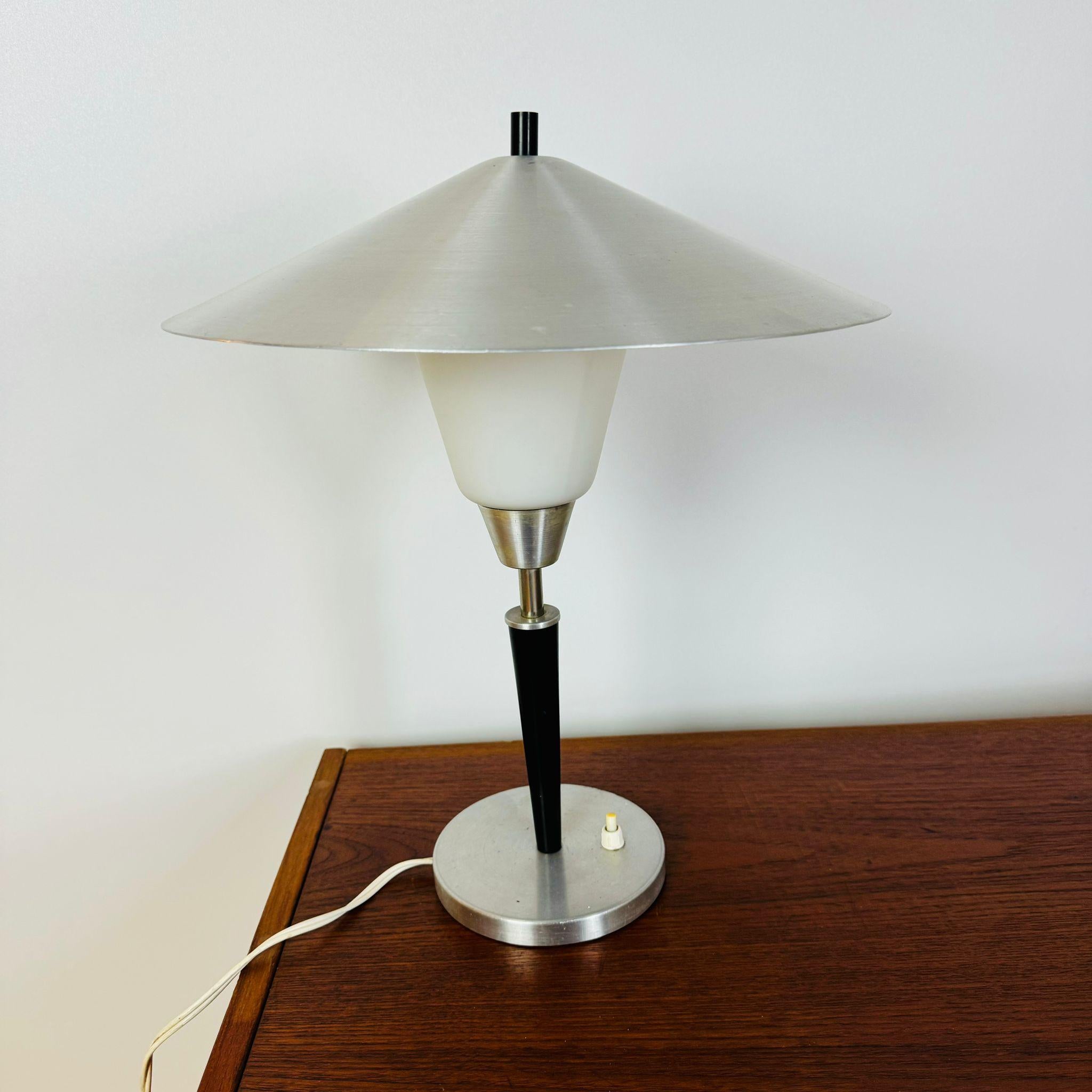 Mid-Century Modern Table lamp, Fog & Mørup, Denmak 1960s For Sale