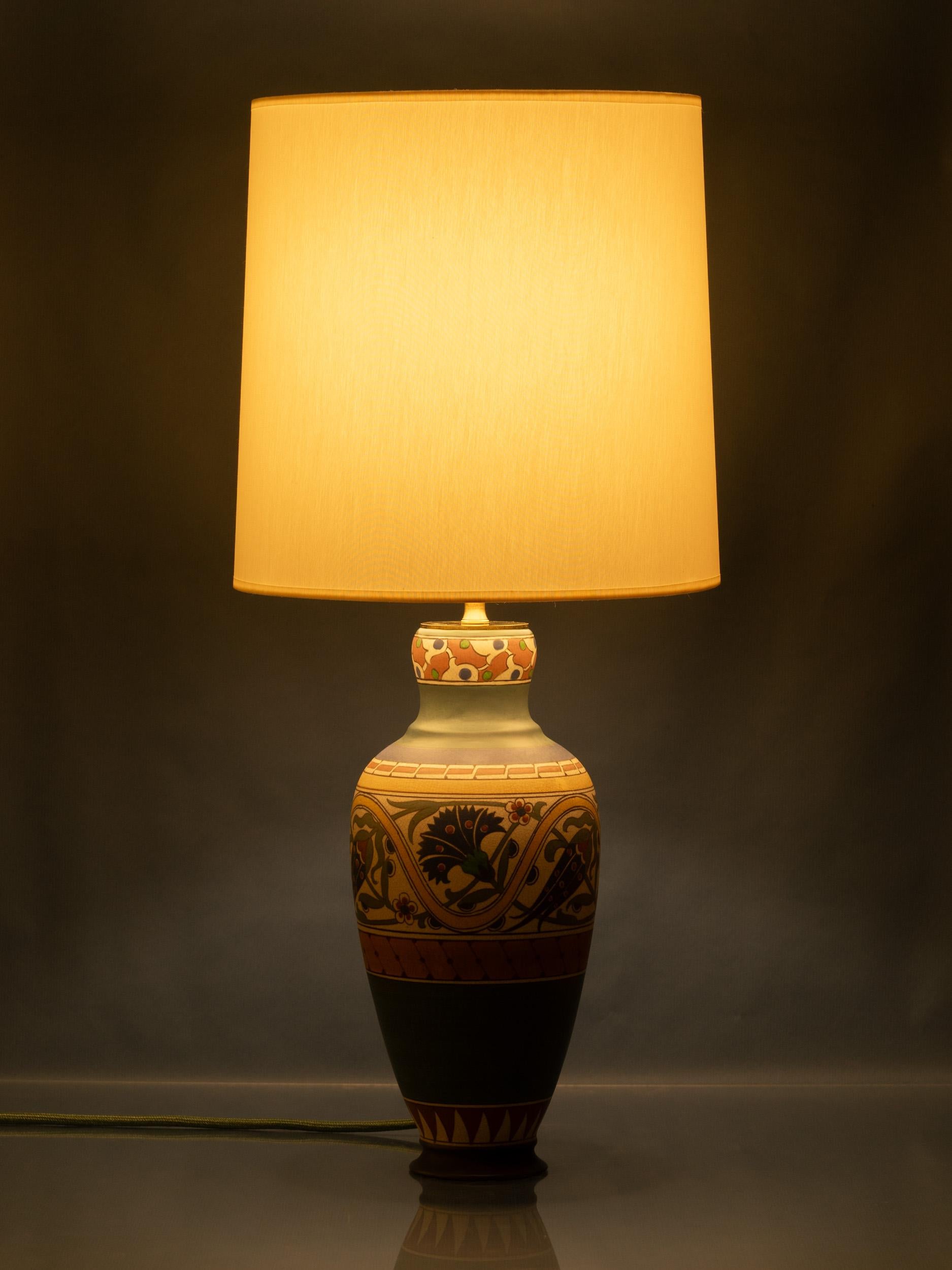 Art Nouveau Art Deco Arnhem Fayence Table Lamp (1910-17) with New Lampshade For Sale 1