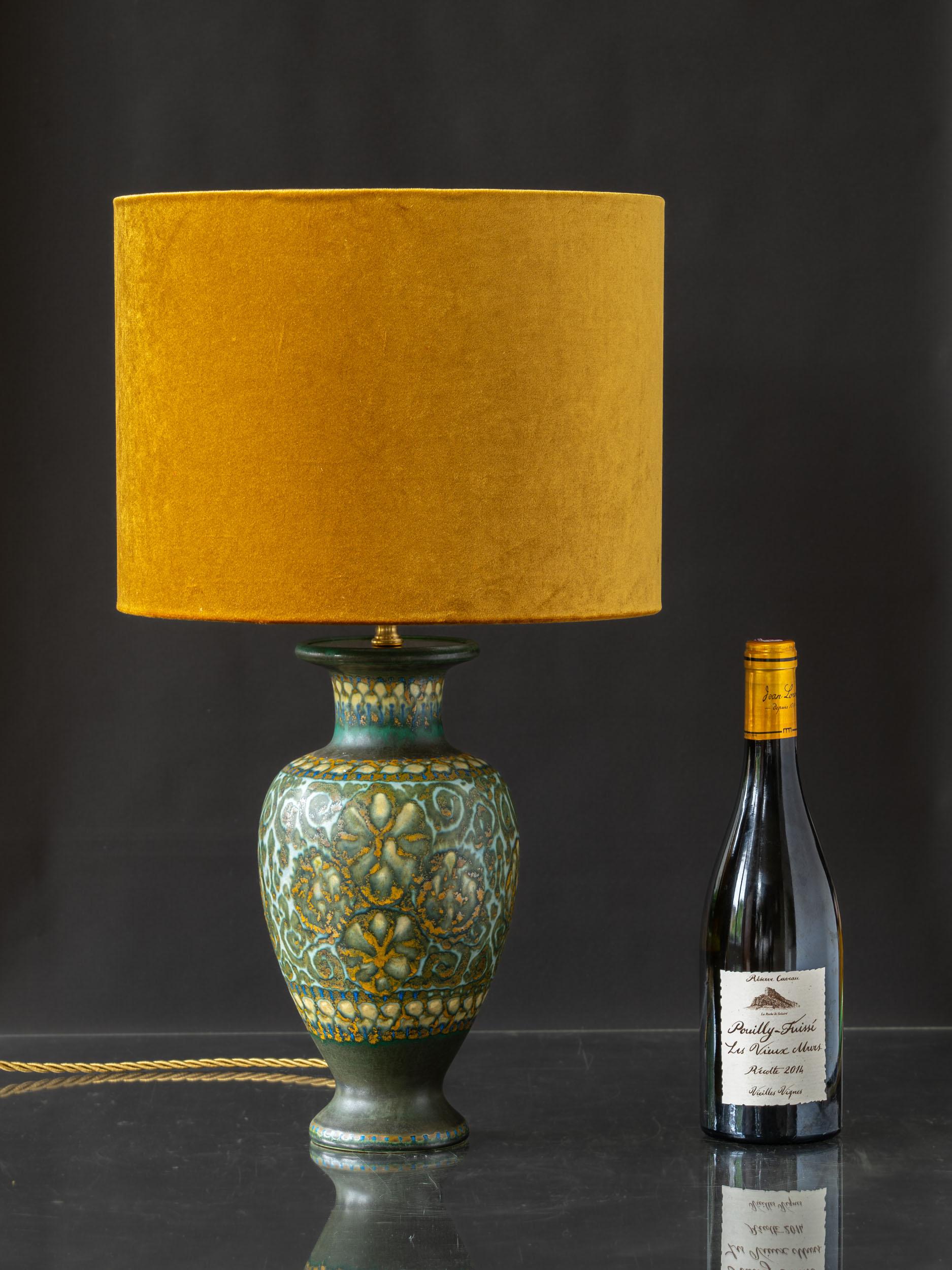 Dutch 1921 PZH Gouda Vase Table Lamp, Art Deco, Murano Gold Velvet Lampshade For Sale