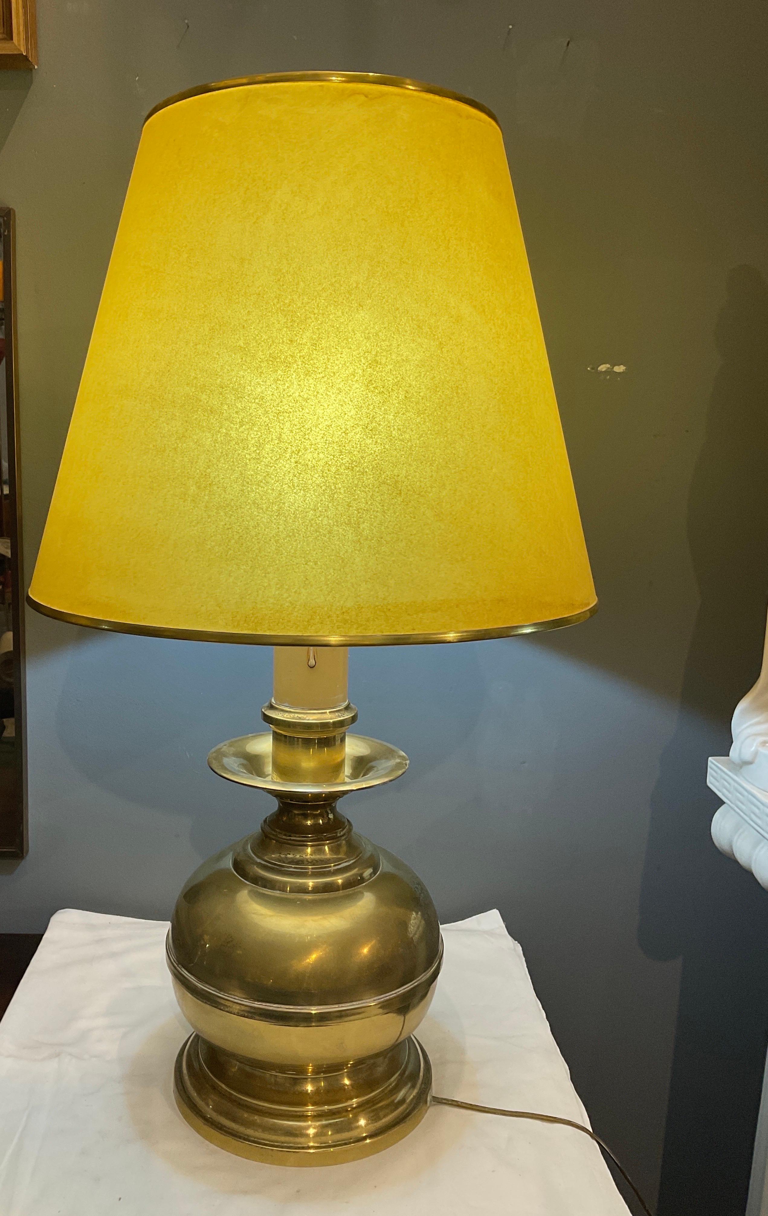 Table lamp from the 80s attributed to Banci Firenze In Good Condition For Sale In Catania, IT