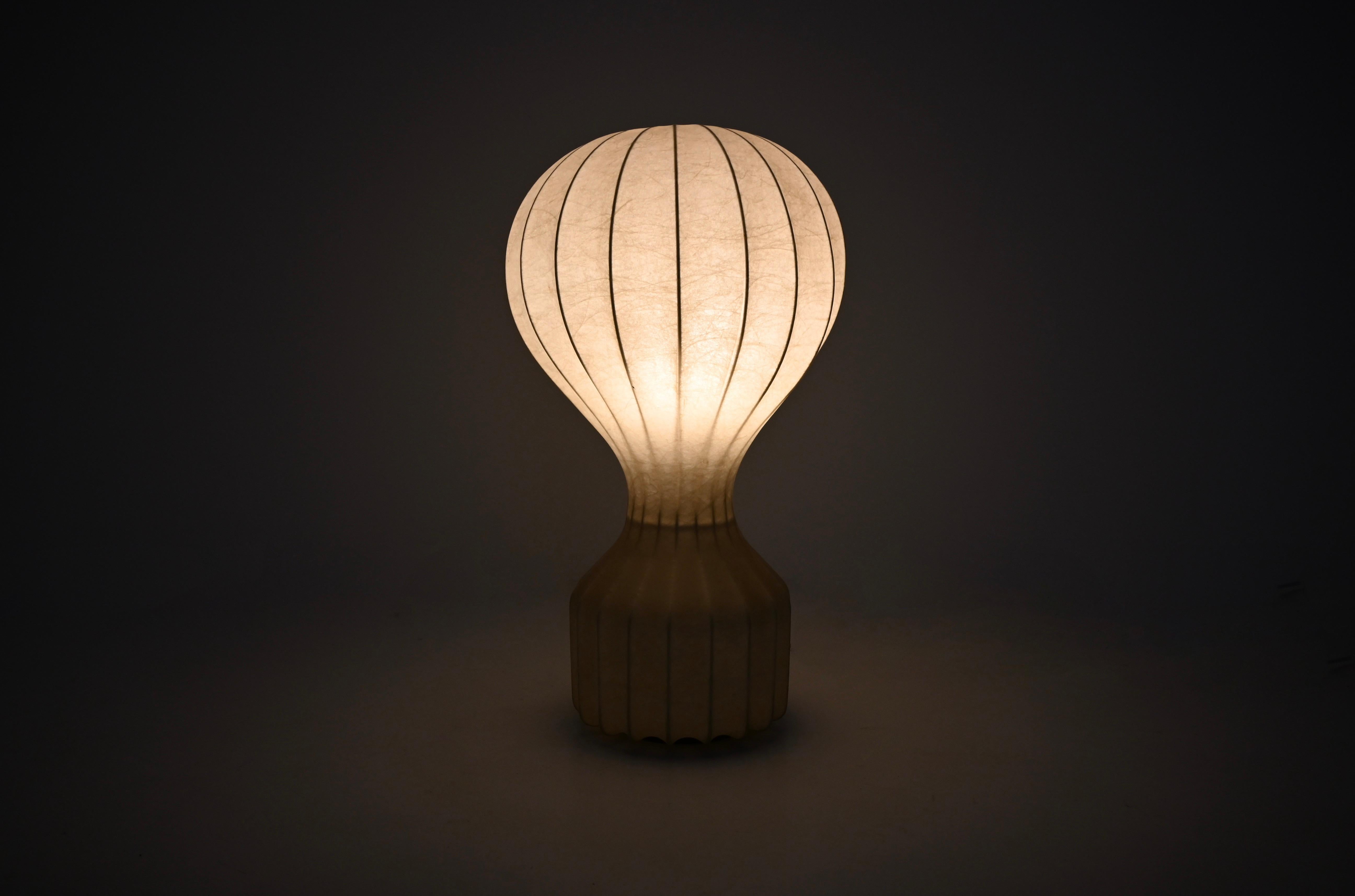 Mid-Century Modern Table Lamp 