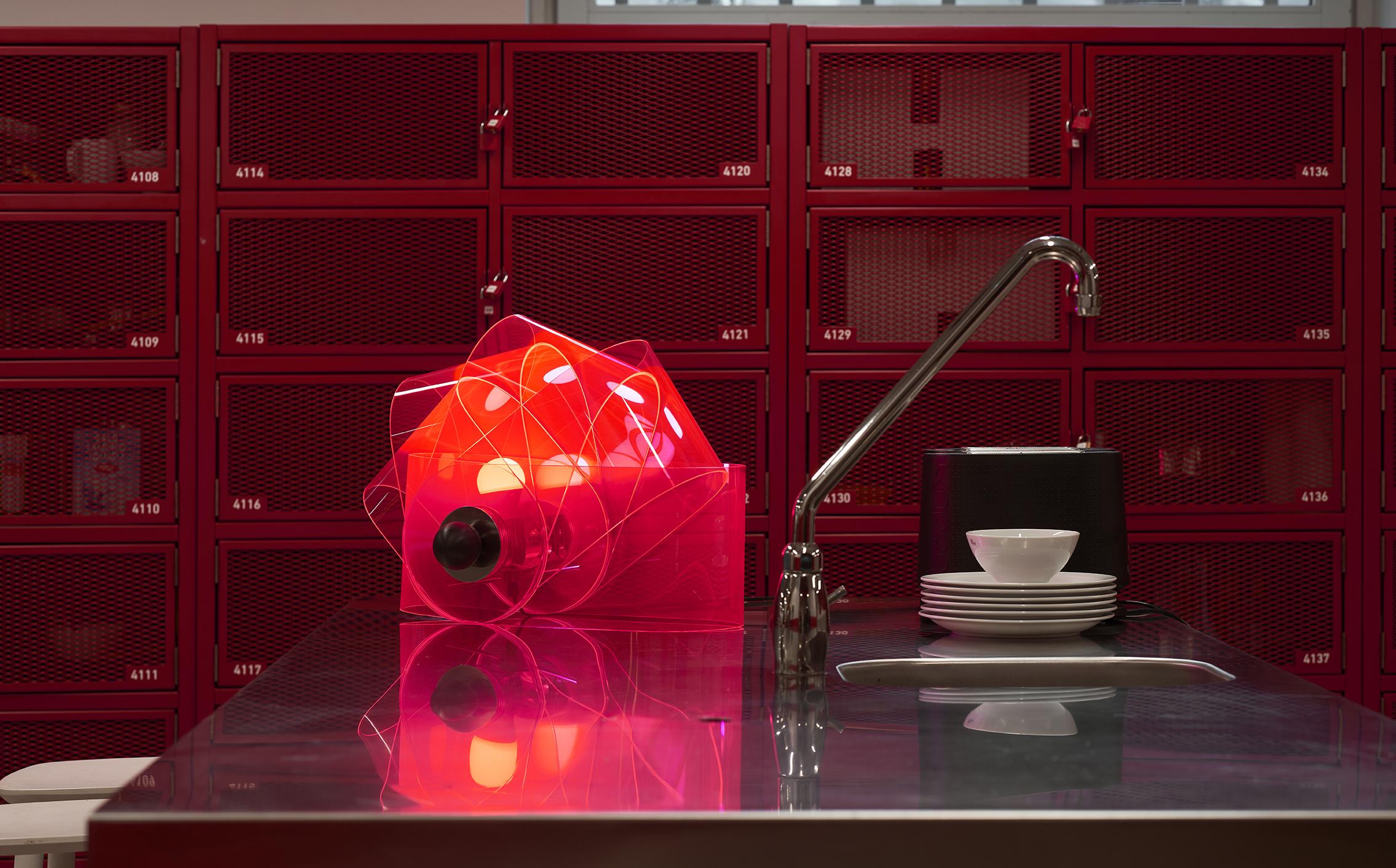 Tischlampe Gherpe Modell von Superstudio für Poltronova, Italien im Angebot 2