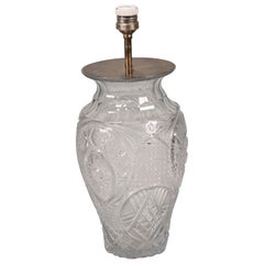 Tischlampe. Glas, Metall. 20. Jahrhundert.