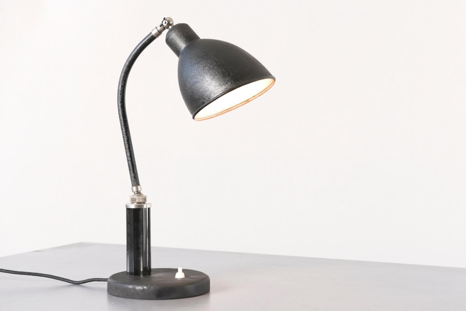Lámpara de mesa Grapholux de Christian Dell para Molitor, Alemania - 1935 Metal en venta