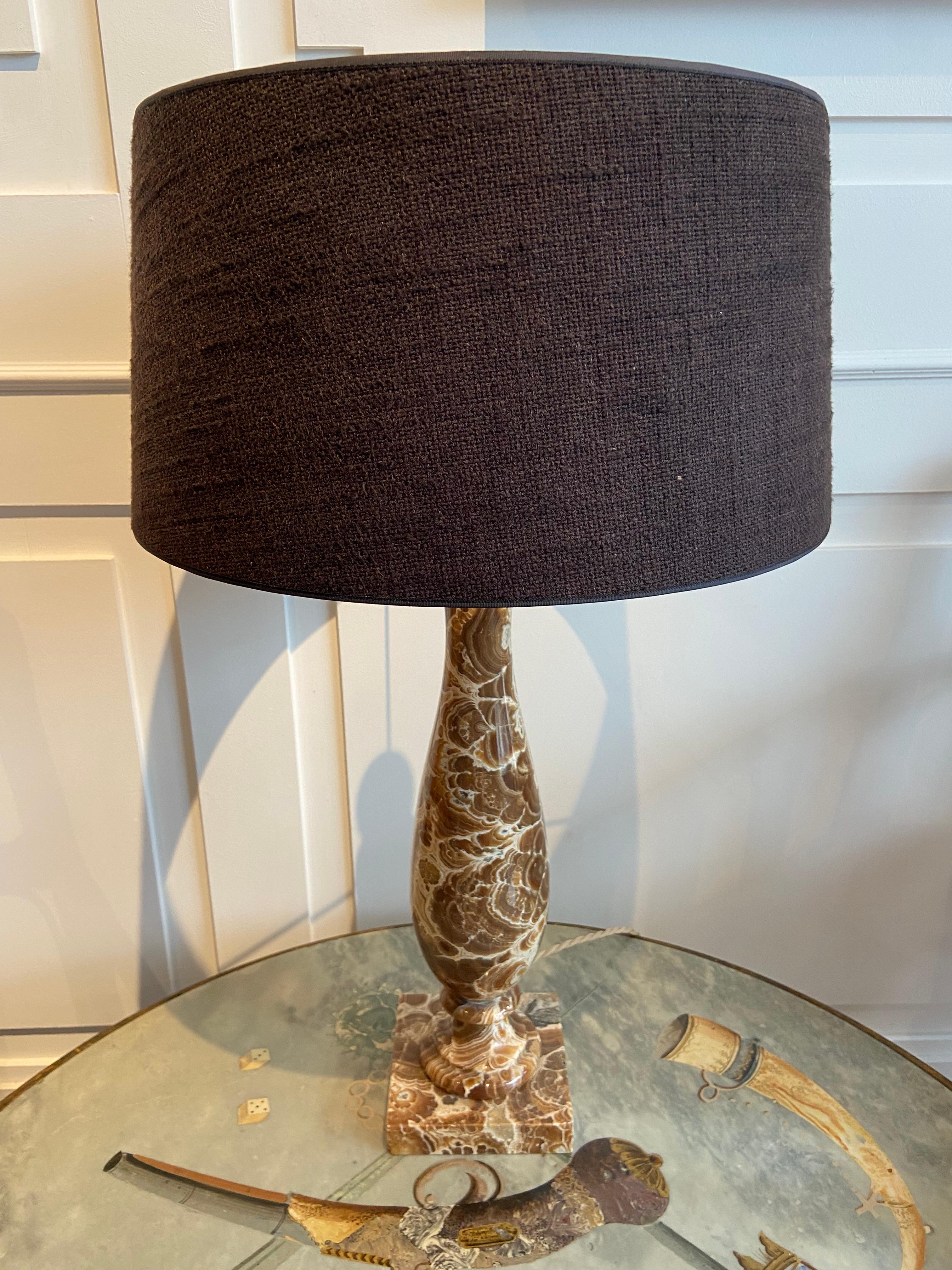 Table lamp in agate In Good Condition For Sale In 'S-HERTOGENBOSCH, NL