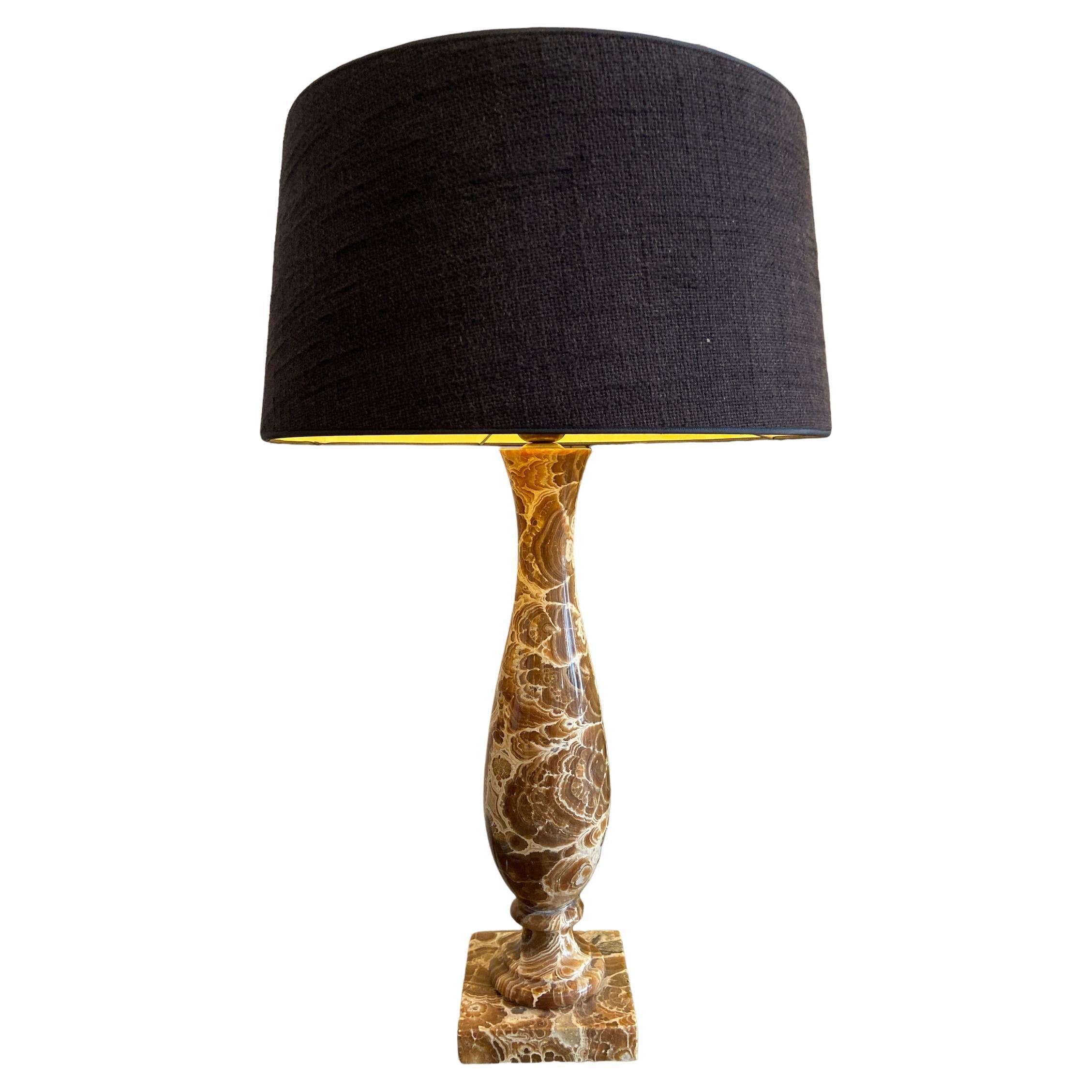 Table lamp in agate For Sale