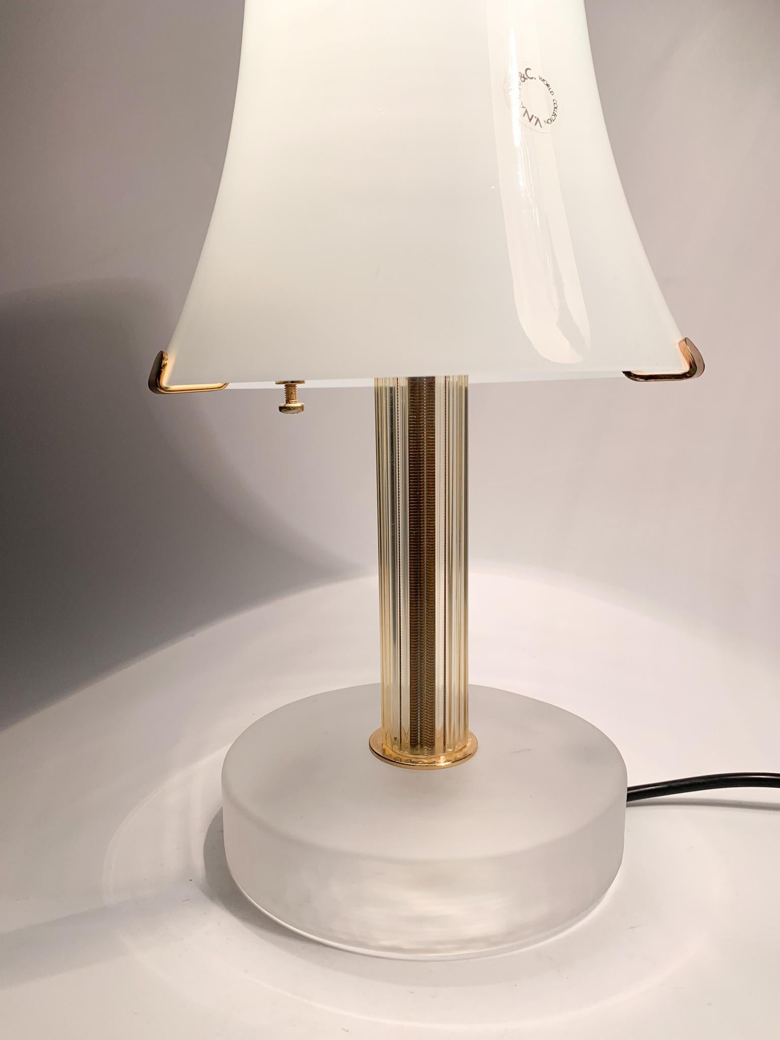 Late 20th Century Table Lamp in Blue Murano Glass and Golden Stem by Nason from the 80s For Sale