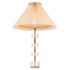 Lampada da tavolo in ottone e vetro di Carl Fagerlund, anni '60
