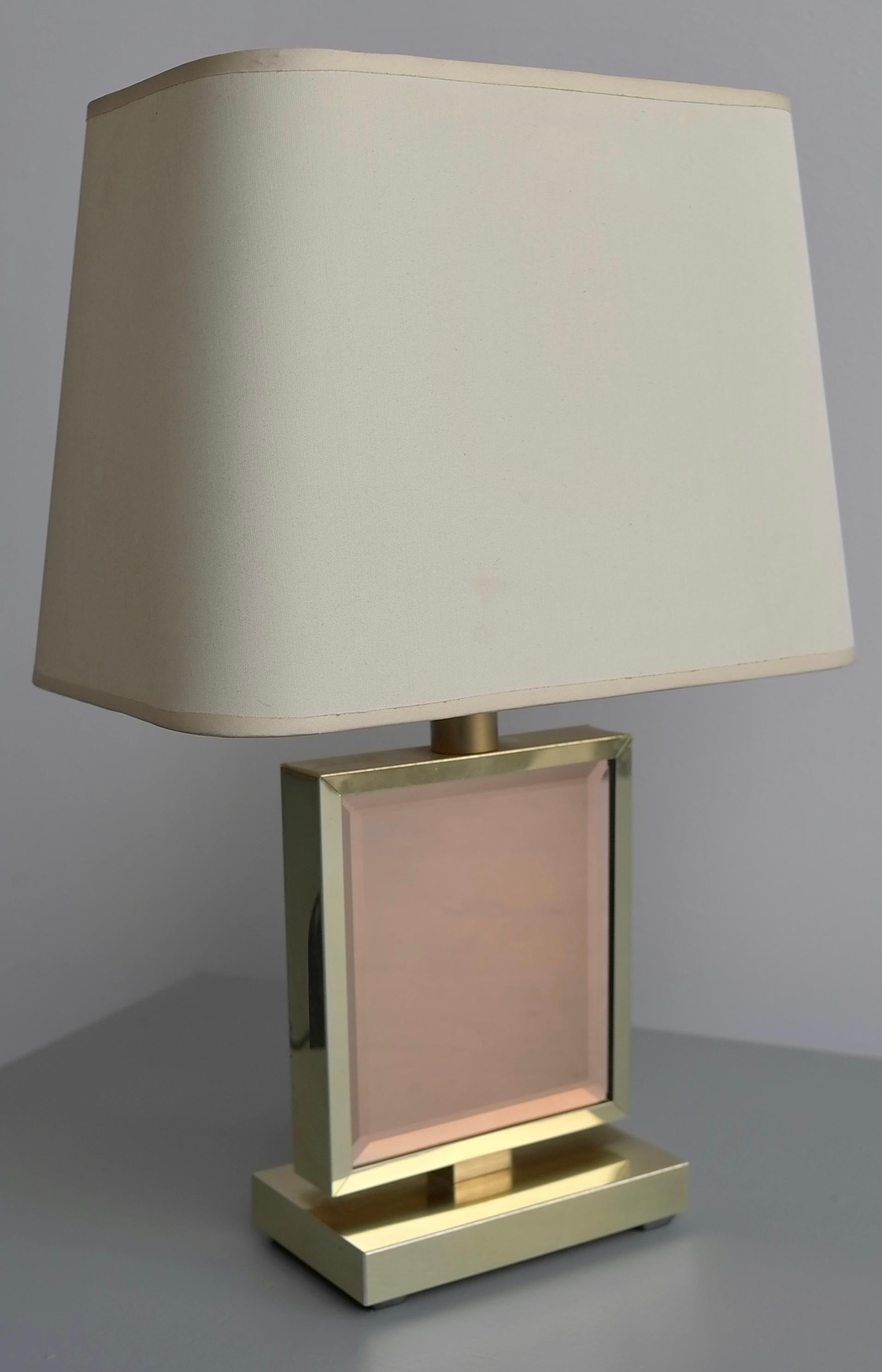 Mid-Century Modern Table Lamp in Brass and Pink Glass, France, 1970s