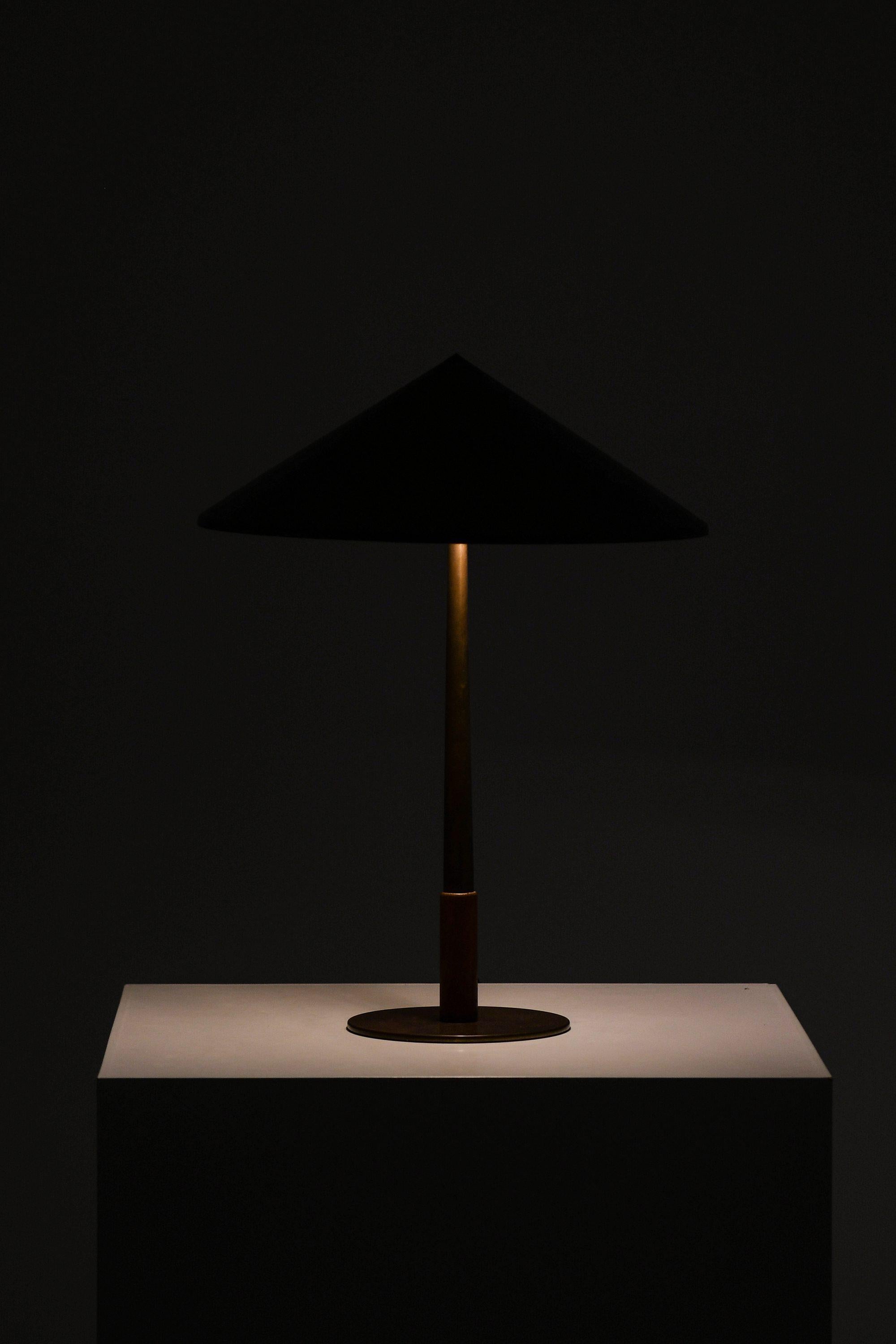 Mid-Century Modern Table Lamp in Brass and Teak by Bent Karlby, 1950's For Sale