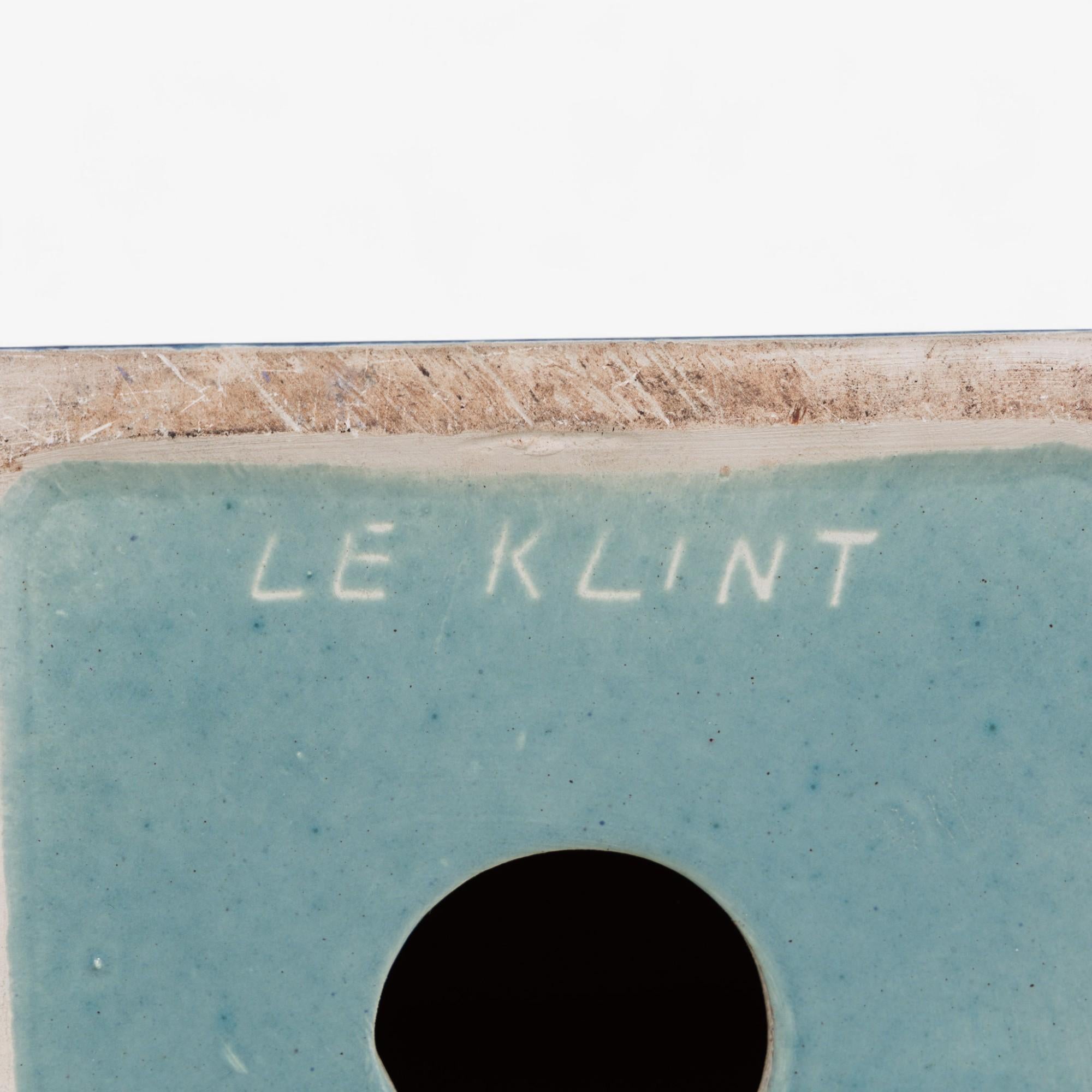 Tischleuchte aus glasiertem Steingut von Le Klint (Moderne der Mitte des Jahrhunderts) im Angebot