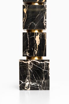 Lampada da tavolo in marmo e ottone prodotta da AB Stilarmatur in Svezia