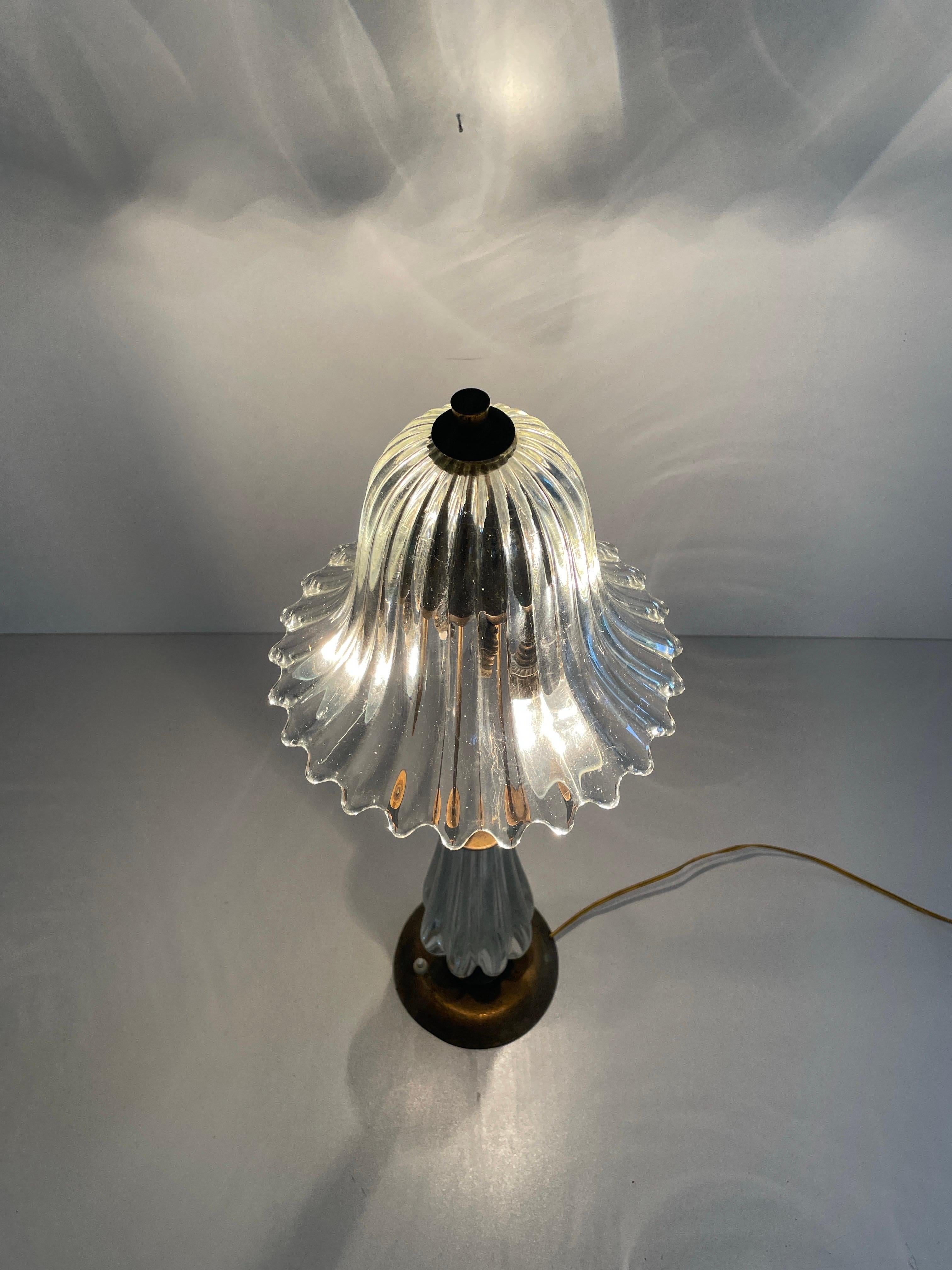 Lámpara de sobremesa de cristal artístico de Murano y latón de Barovier & Toso, años 40, Italia en venta 5