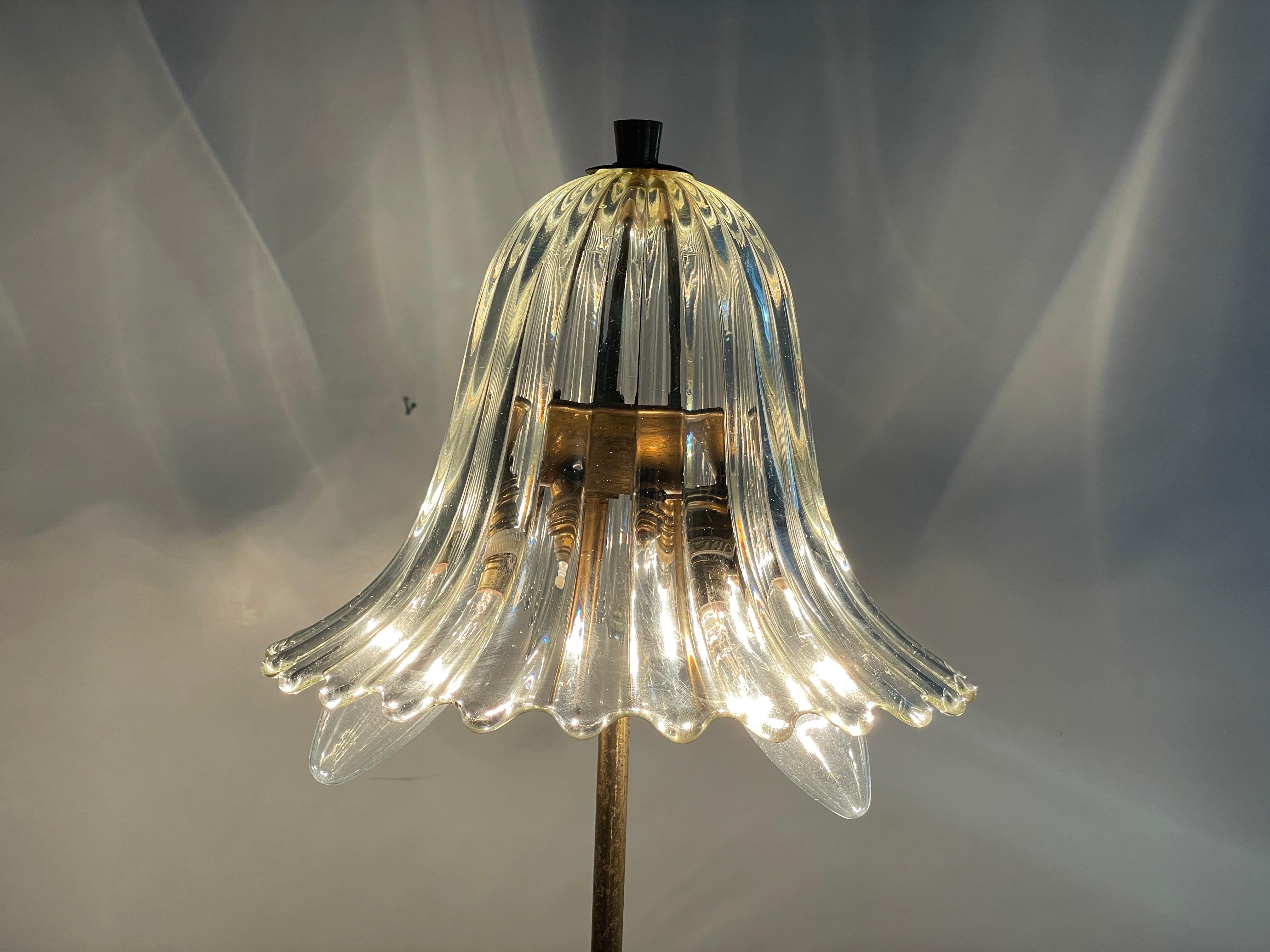 Lámpara de sobremesa de cristal artístico de Murano y latón de Barovier & Toso, años 40, Italia en venta 7
