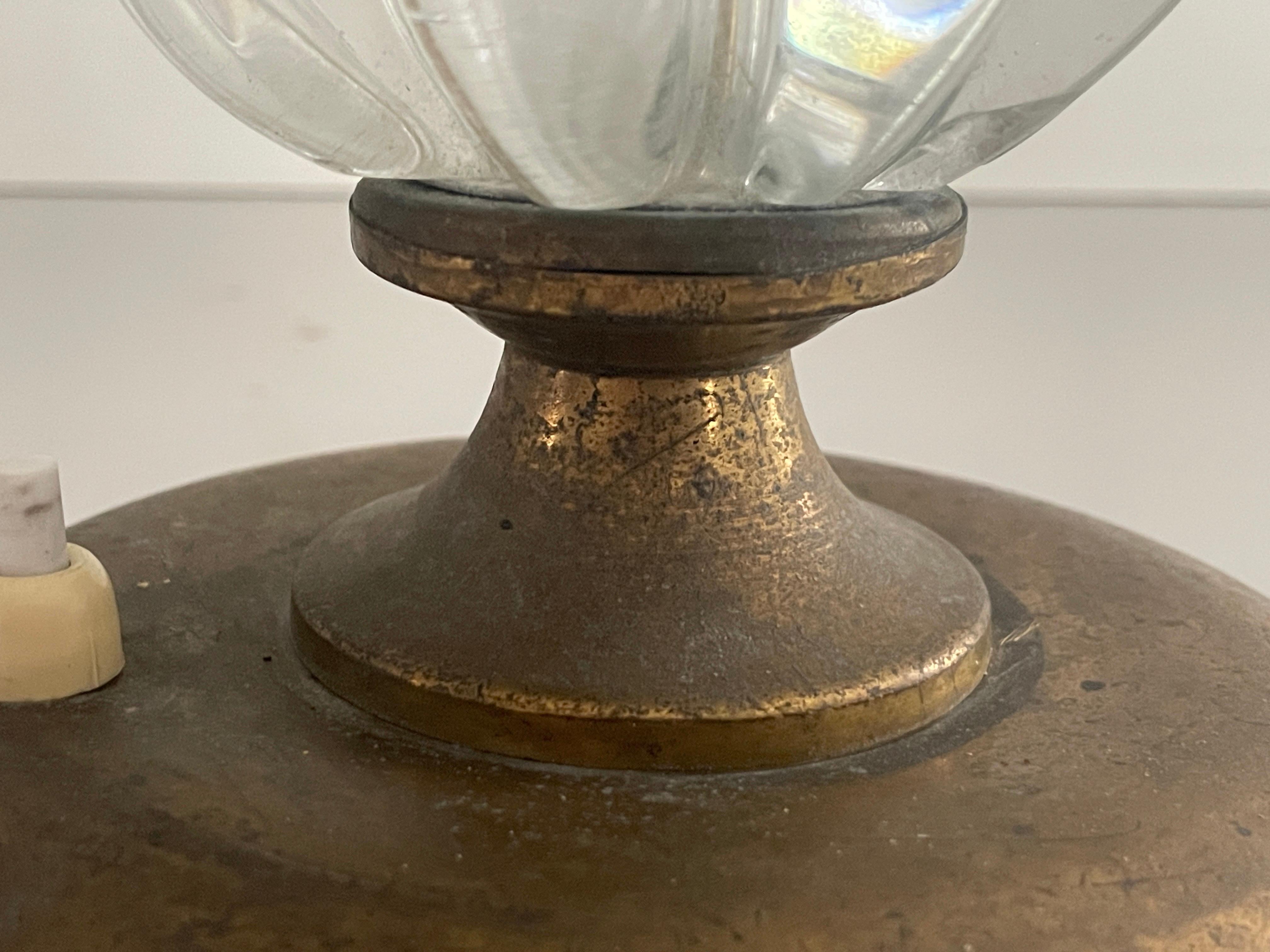 Lámpara de sobremesa de cristal artístico de Murano y latón de Barovier & Toso, años 40, Italia en venta 9