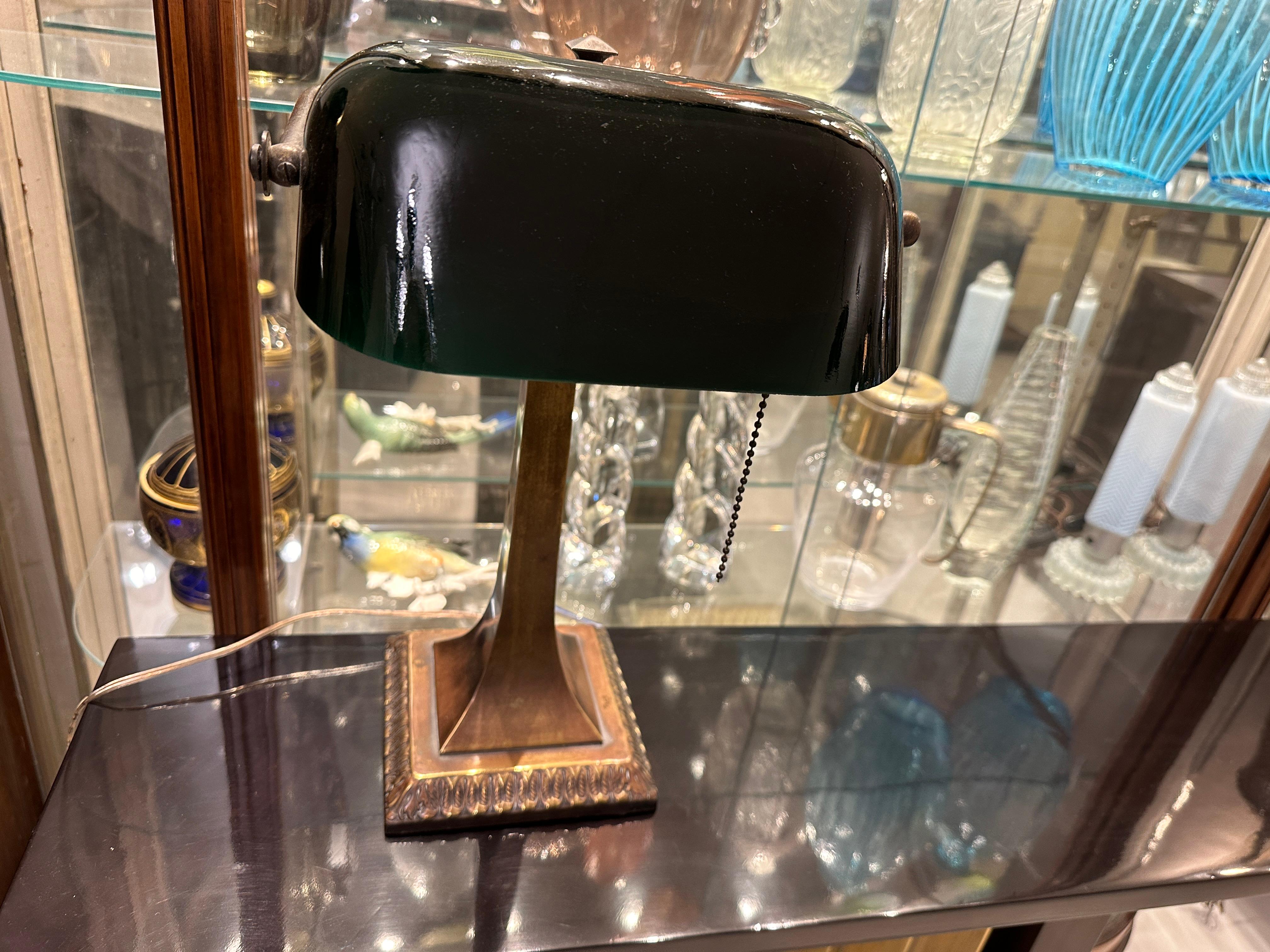 Lámpara de mesa, en opalina y bronce, Estilo: Jugendstil, Art Nouveau, Libertad,  1900 en venta 4