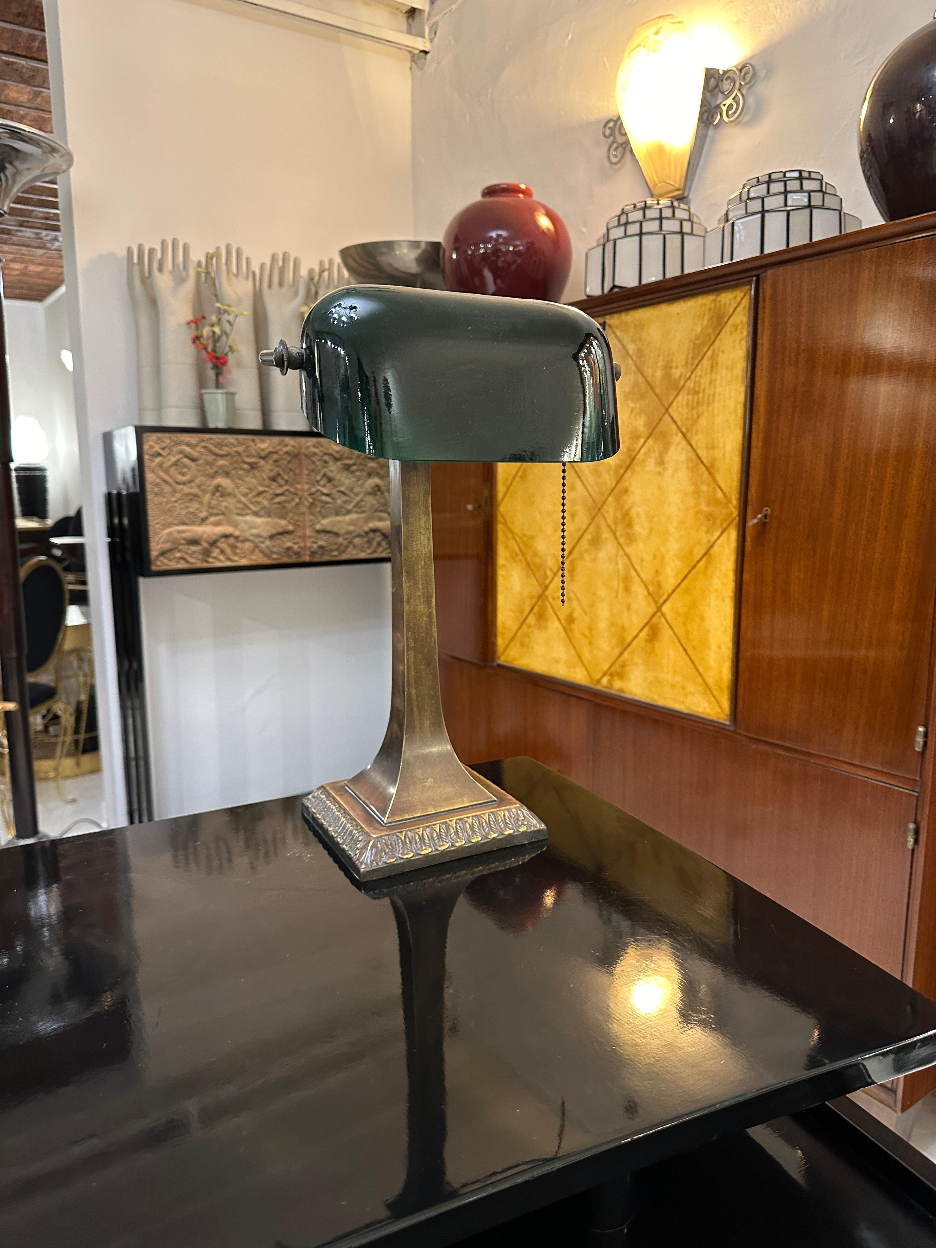 Lámpara de mesa, en opalina y bronce, Estilo: Jugendstil, Art Nouveau, Libertad,  1900 en venta 5