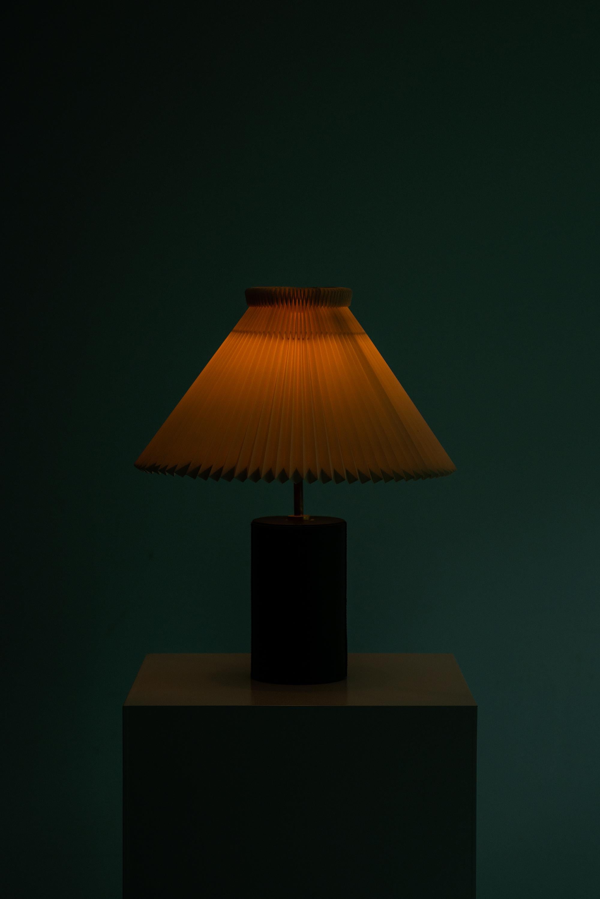 Mid-20th Century Table Lamp in Pigskin Leather Produced in Italy