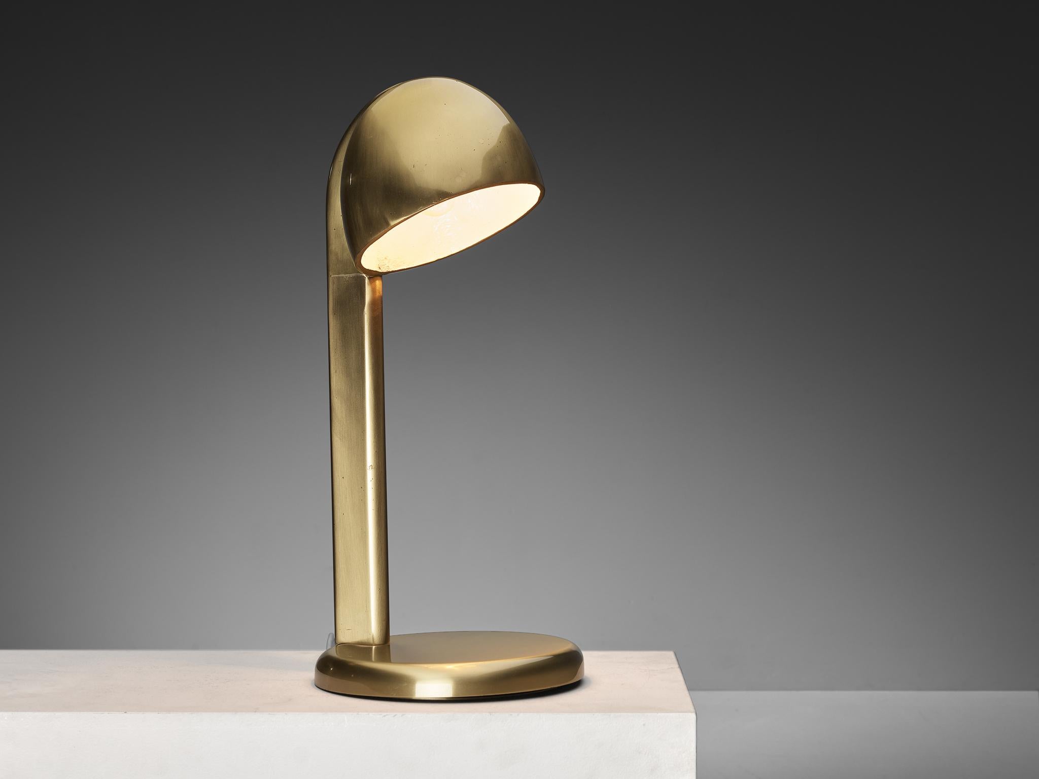Table lamp, brass, lacquer, Europe, 1970s

Presenting a timeless piece of craftsmanship: this exquisite solid brass table lamp. This design is a true testament to elegance and excess. Made in Europe during the illustrious 1970s, this lamp stands as