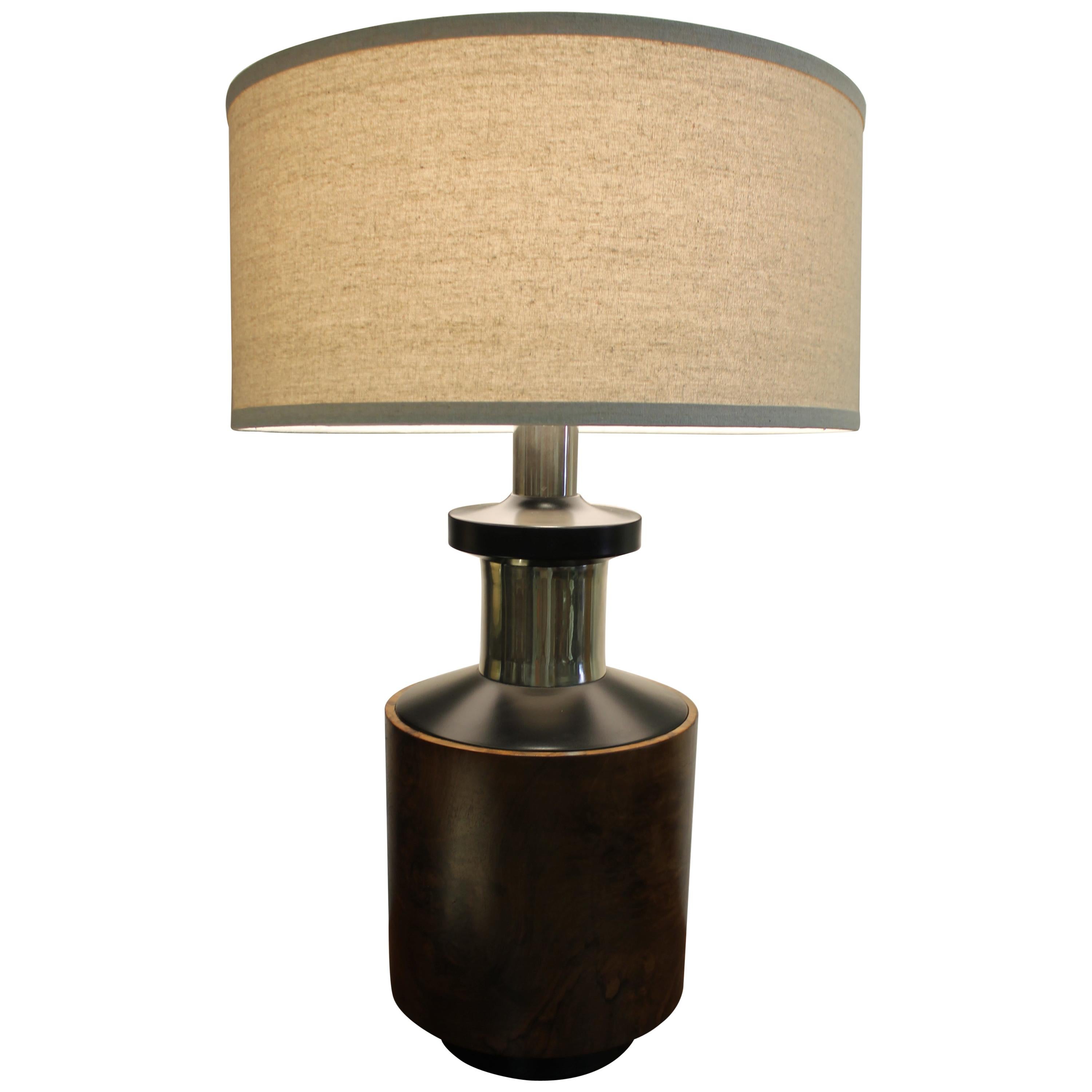 Burlwood Table Lamp in the style of Milo Baughman