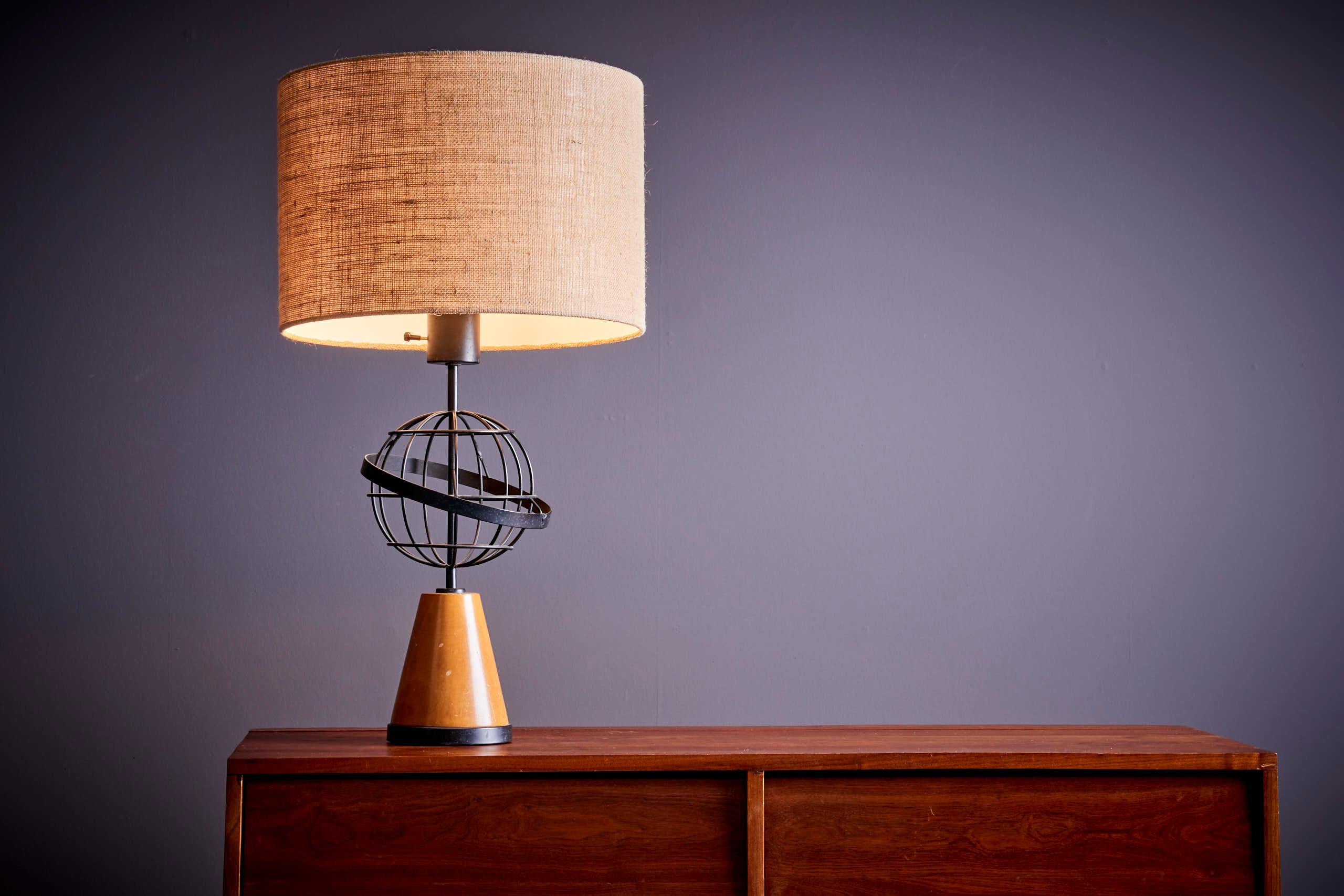 Metal Table Lamp in the style of Paul McCobb, USA - 1950s  For Sale