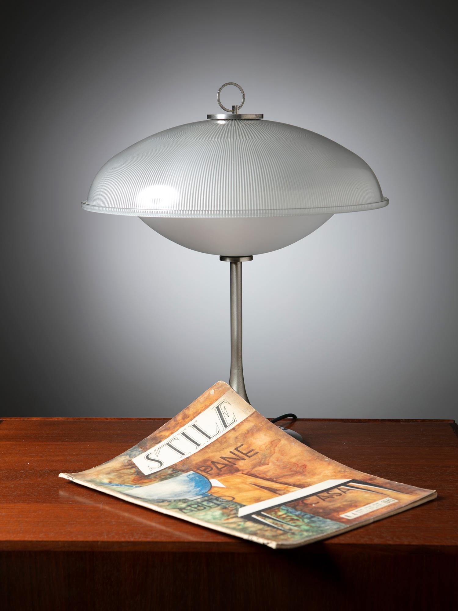 Metal Table Lamp in the Style of Vittorio Gregotti for Arredoluce