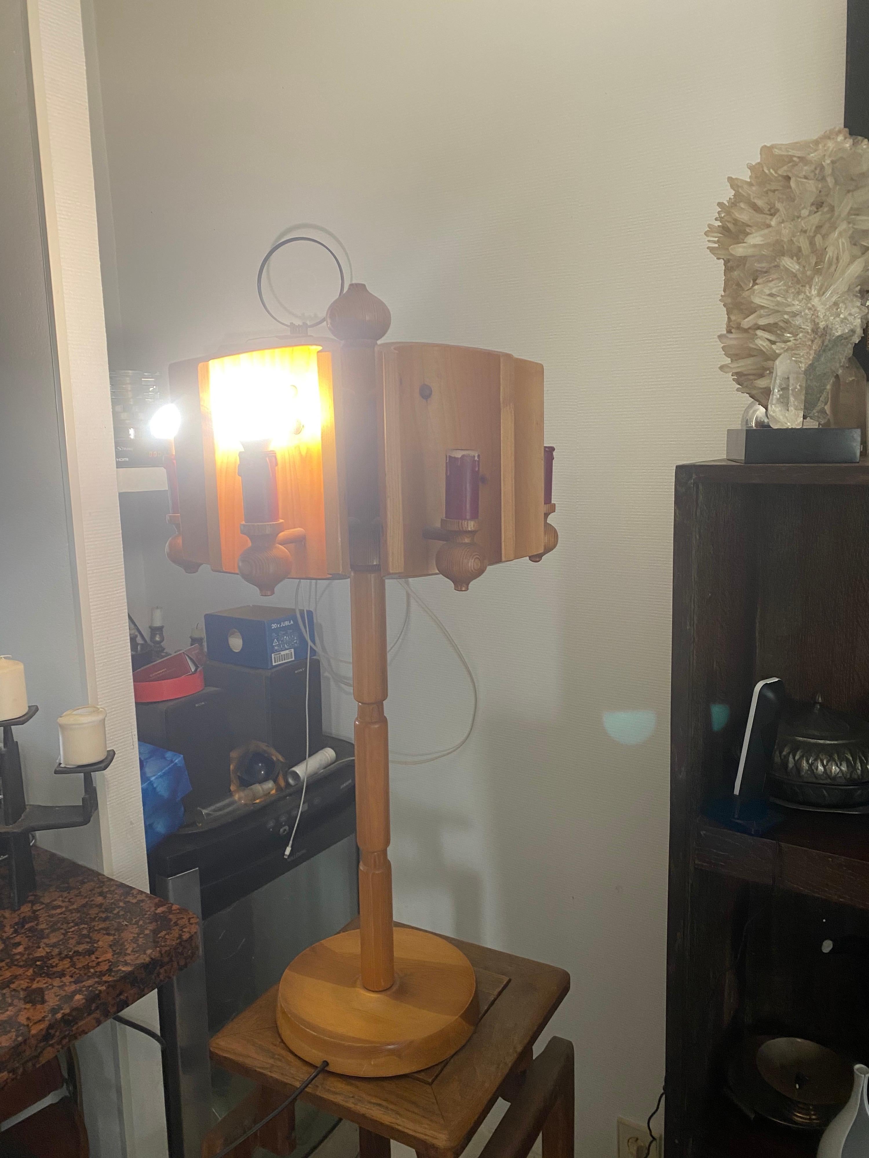 Milieu du XXe siècle Lampe de table en bois en vente