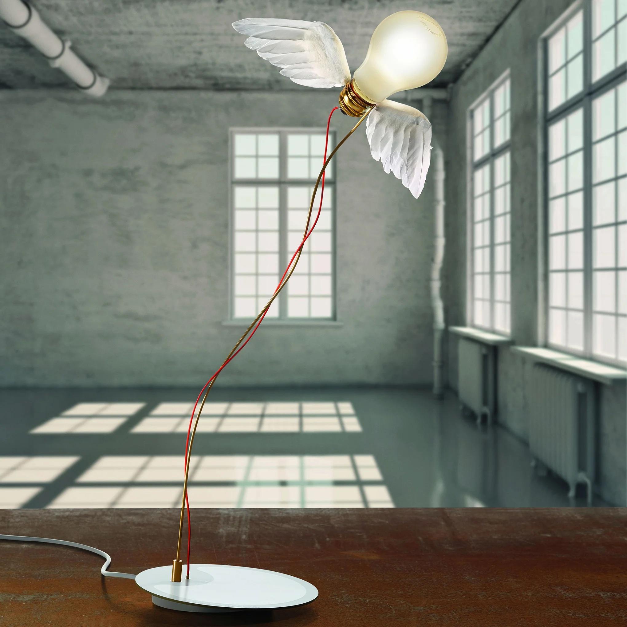 Lámpara de mesa Ingo Maurer Lucellino Touch en Nuevo estado para la venta en Alcamo, IT