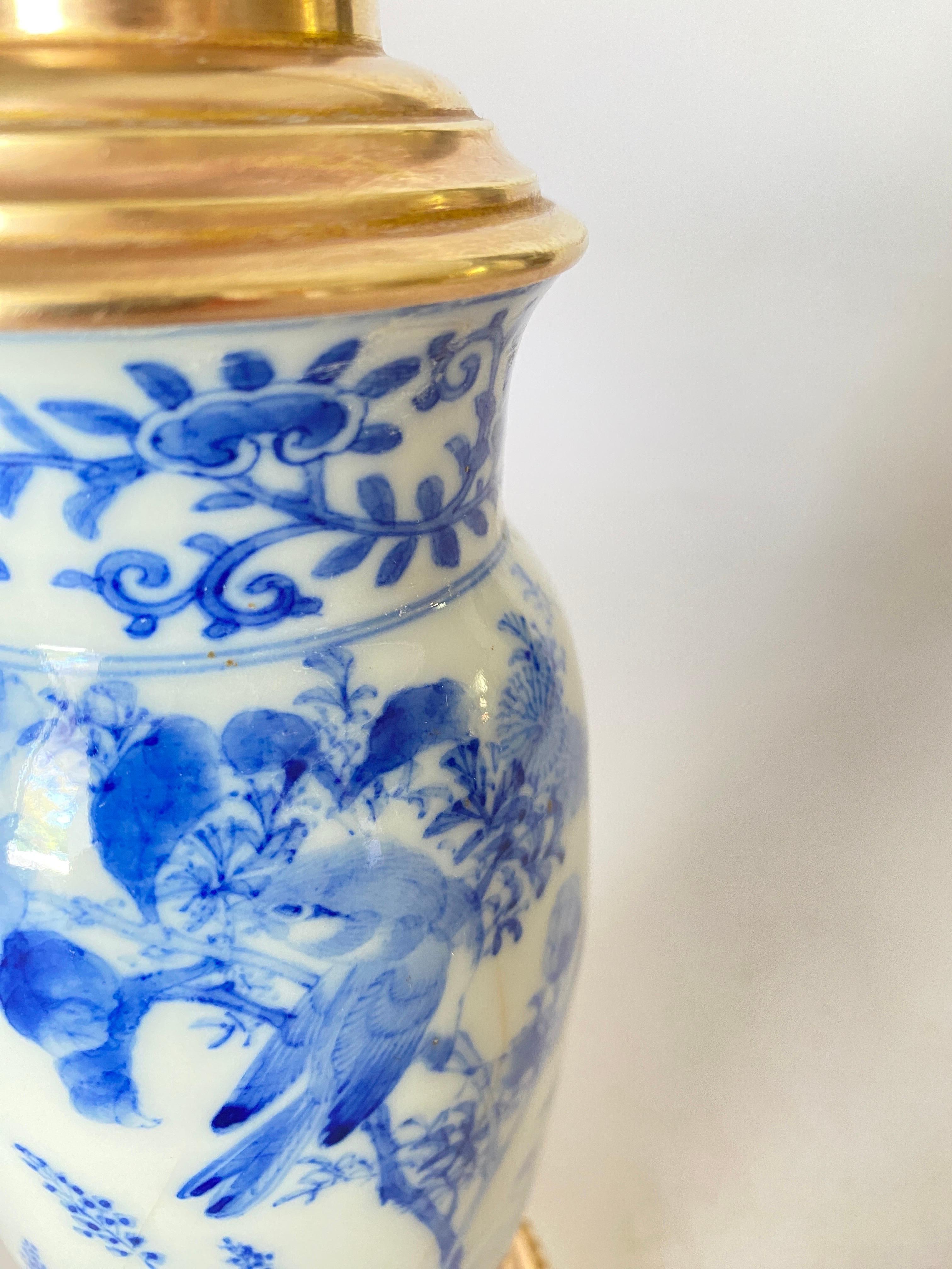 Tischlampe aus japanischem Porzellan, handbemalt in Vasenform, um 1910 im Angebot 2